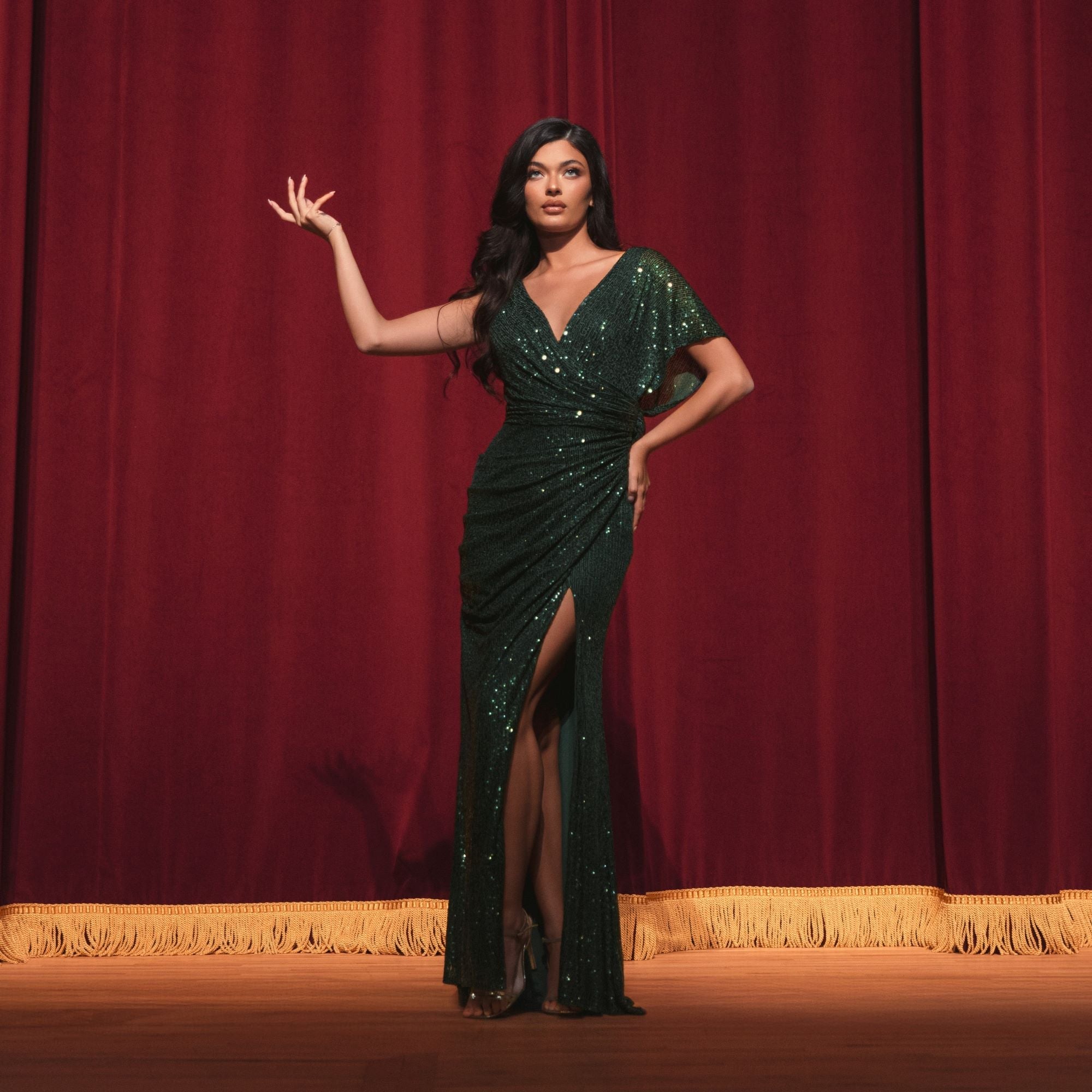 Emerald Green Dresses for Evening & Formal Occasions Mac Duggal Emerald Green Dresses for Evening & Formal Occasions Mac Duggal
