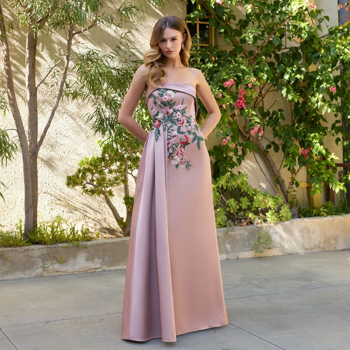 Women's Evening Gowns & Formal Dresses | Mac Duggal Women's Evening Gowns & Formal Dresses | Mac Duggal