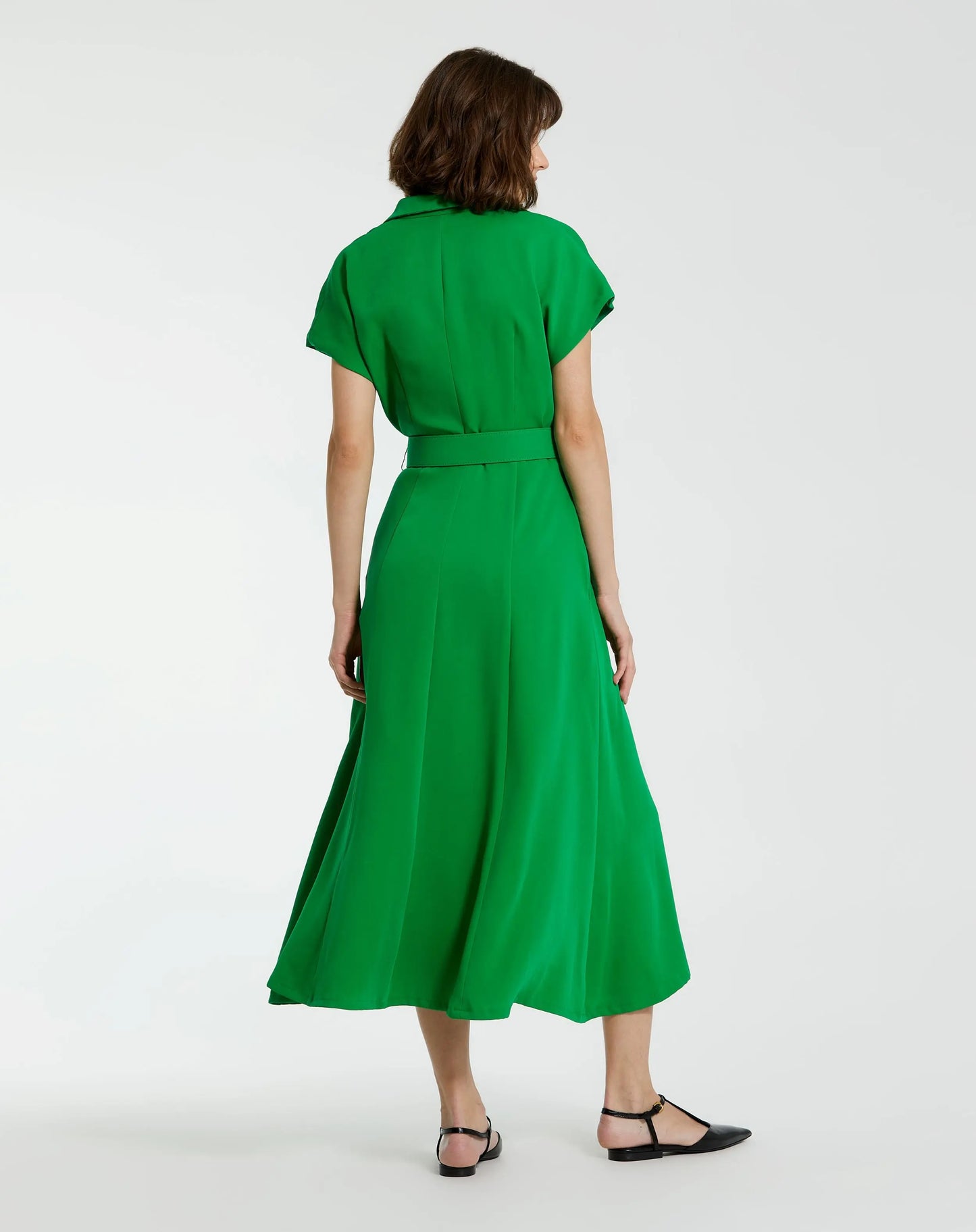 Green Crepe Collared Short Sleeve Midi Dress With Belt - Mac Duggal