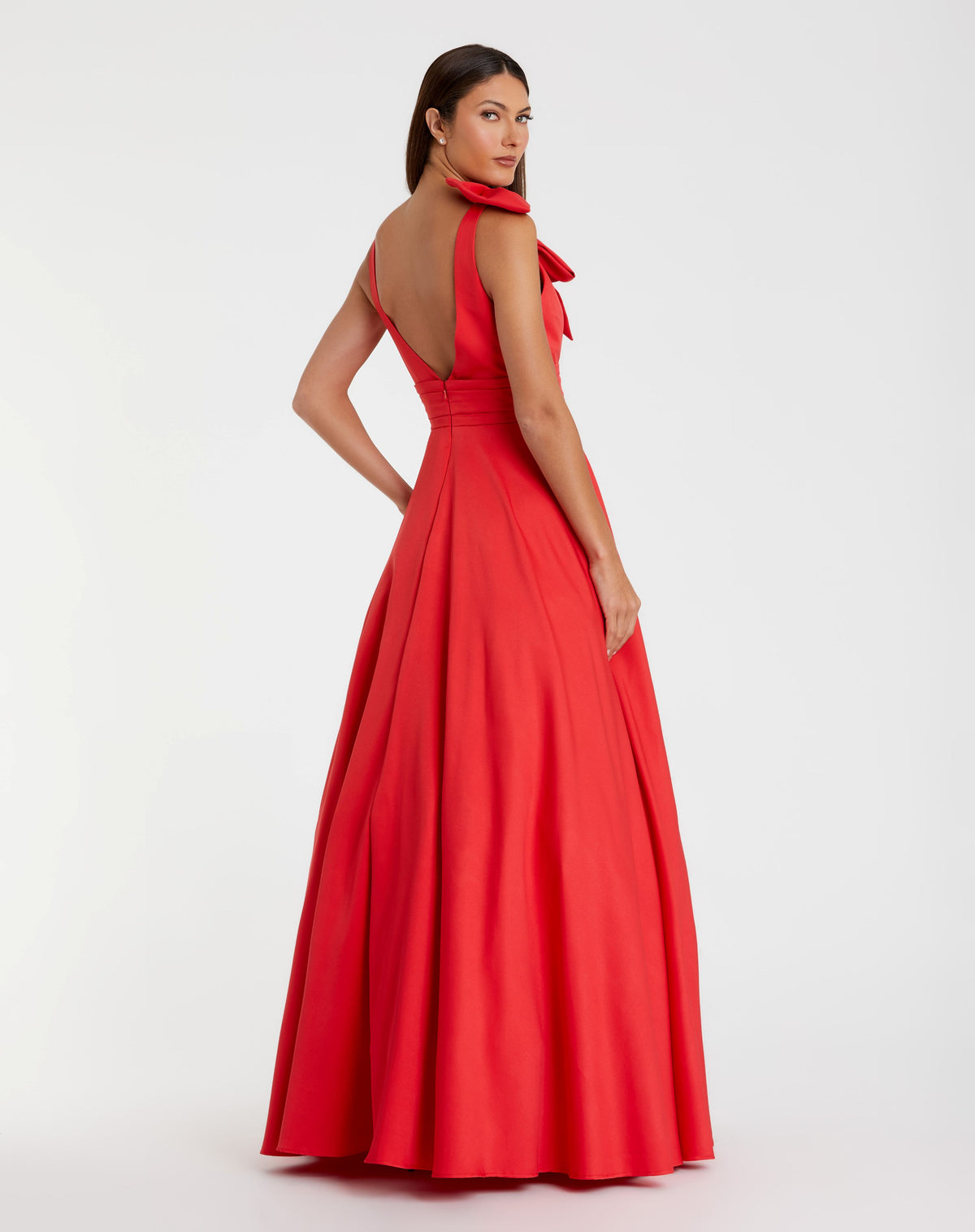 Red Sleeveless Plunge Neck Ball Gown With Bow Detail - Ieena for Mac Duggal