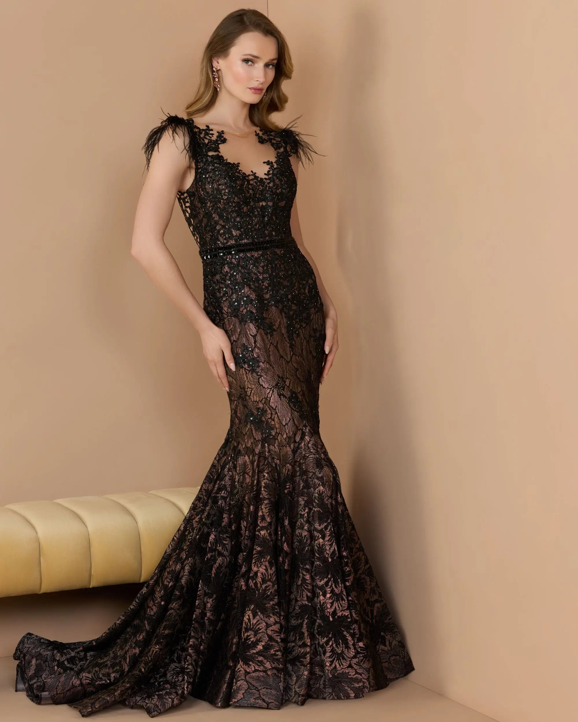 Mac Duggal Prom Embellished Feather Cap Sleeve Illusion Neck Trumpet Gown Black Size 4