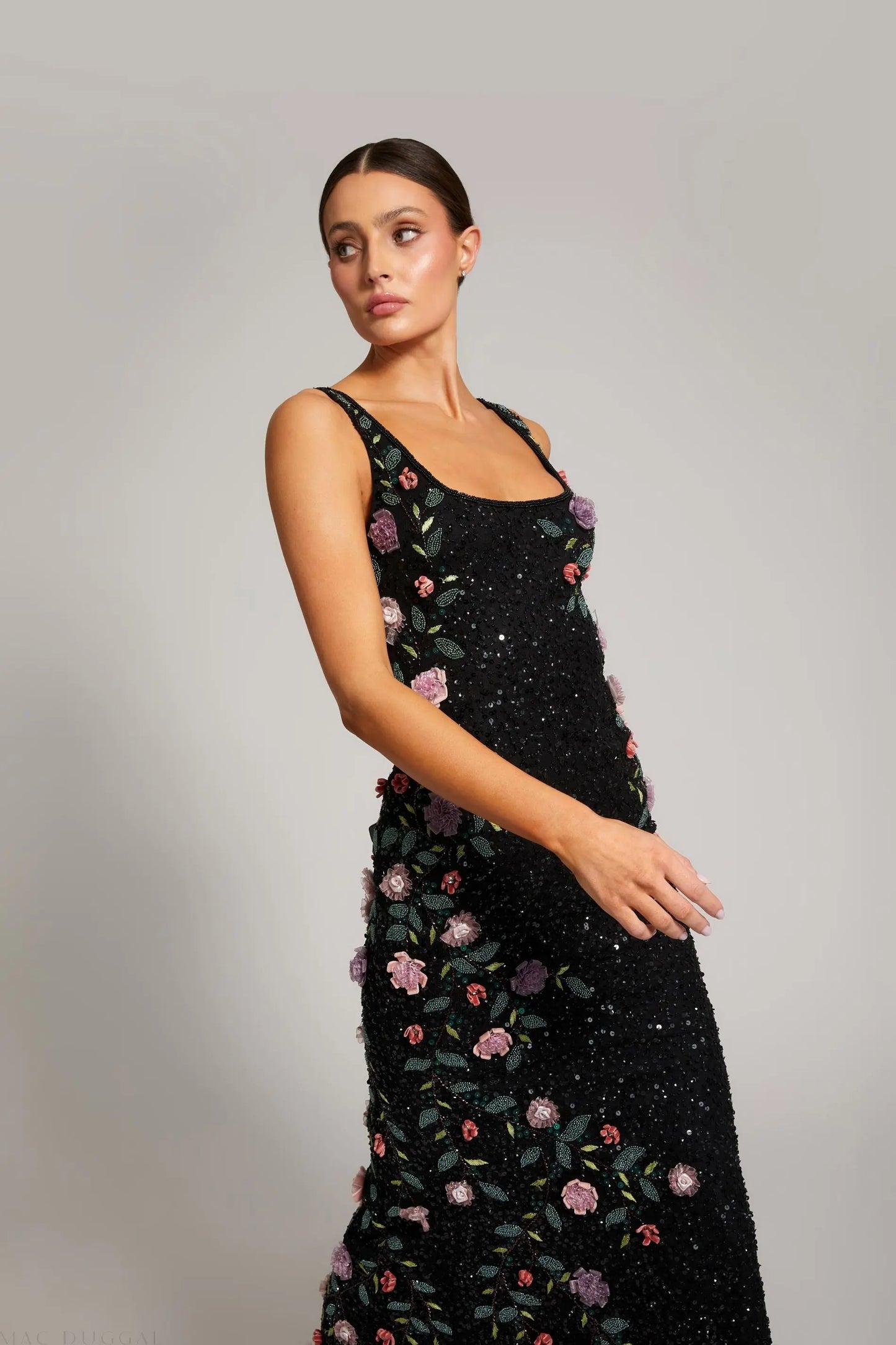 Black Floral Beaded Mesh Scoop Neck Sleeveless Gown Mac Duggal