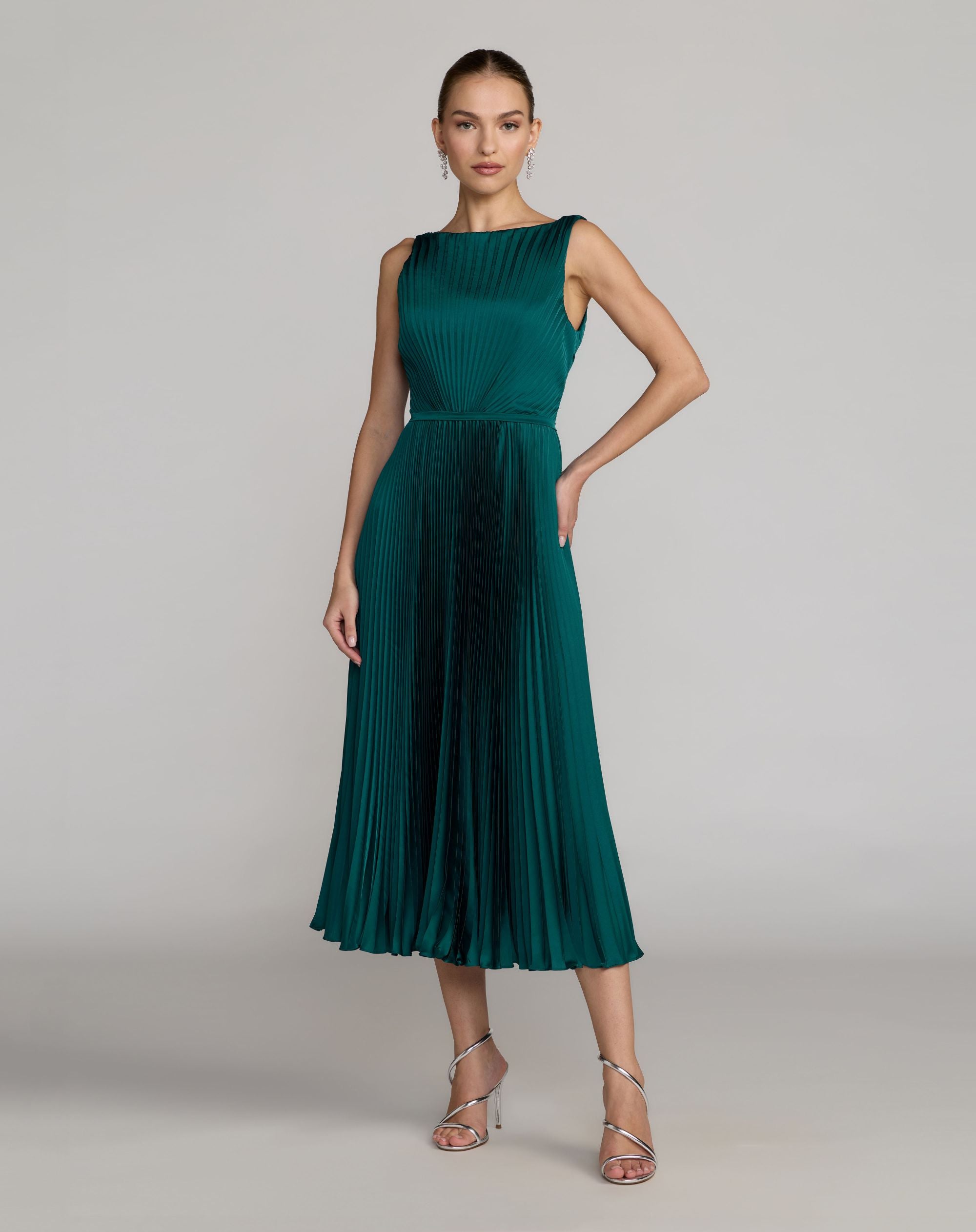 Petite Teal Sleeveless High Neck Pleated Midi Dress - Mac Duggal