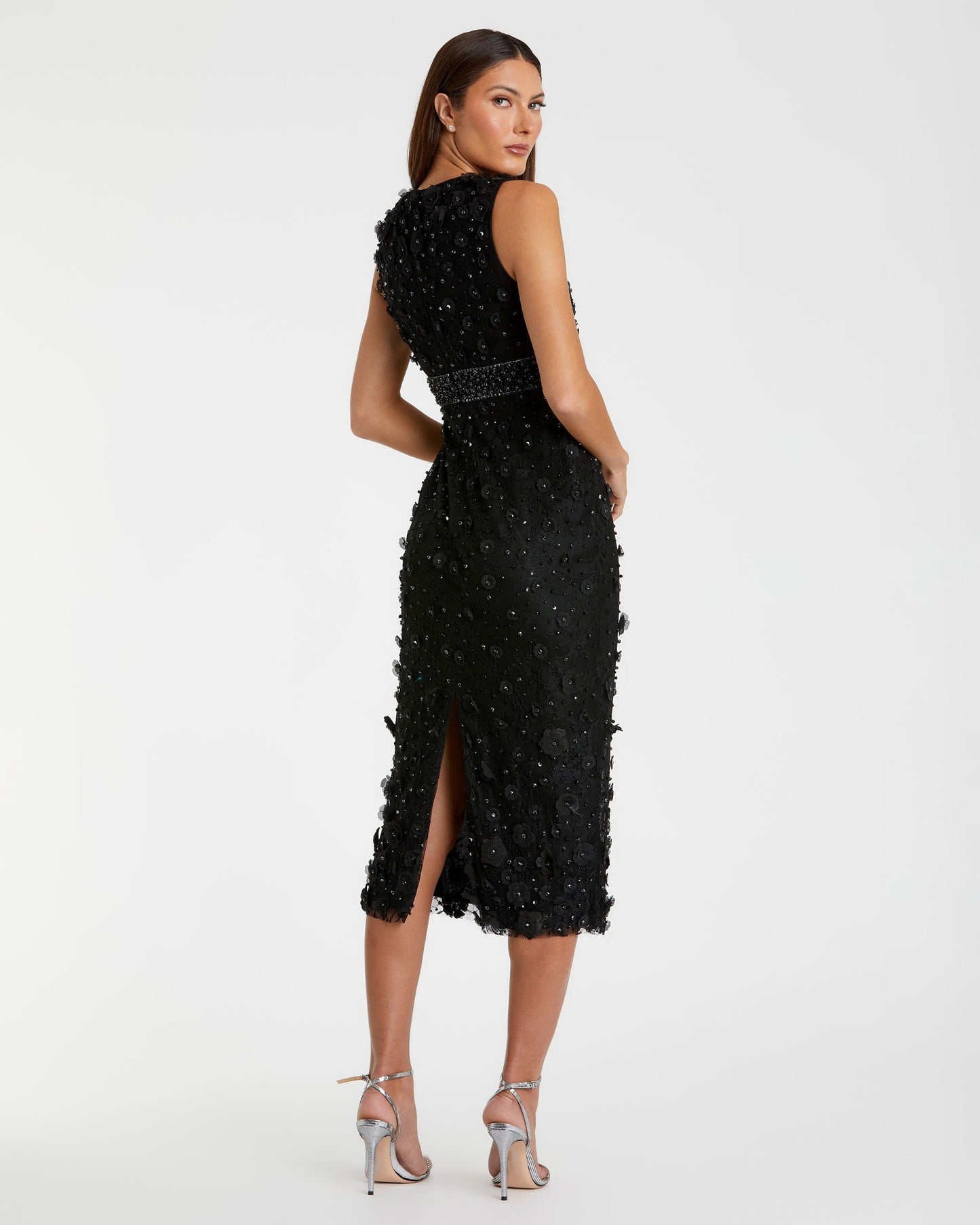 Petite Black Floral Applique Sleeveless Midi Dress Mac Duggal