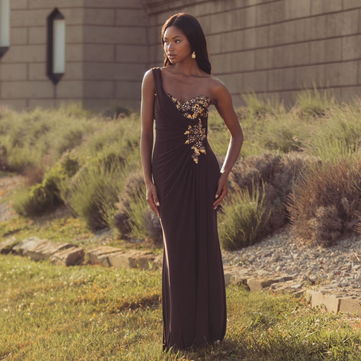 Column-Dresses Mac Duggal