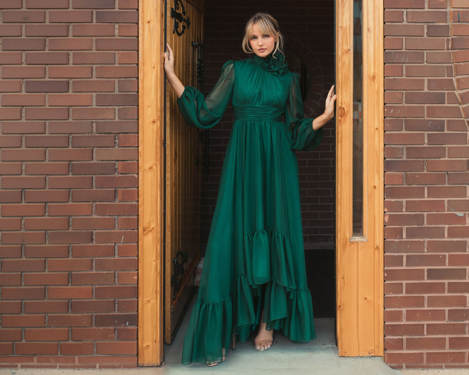 Color Of The Moment: Emerald Dresses