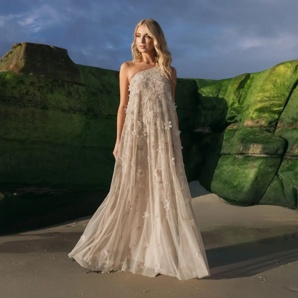 One-Shoulder-Dresses Mac Duggal