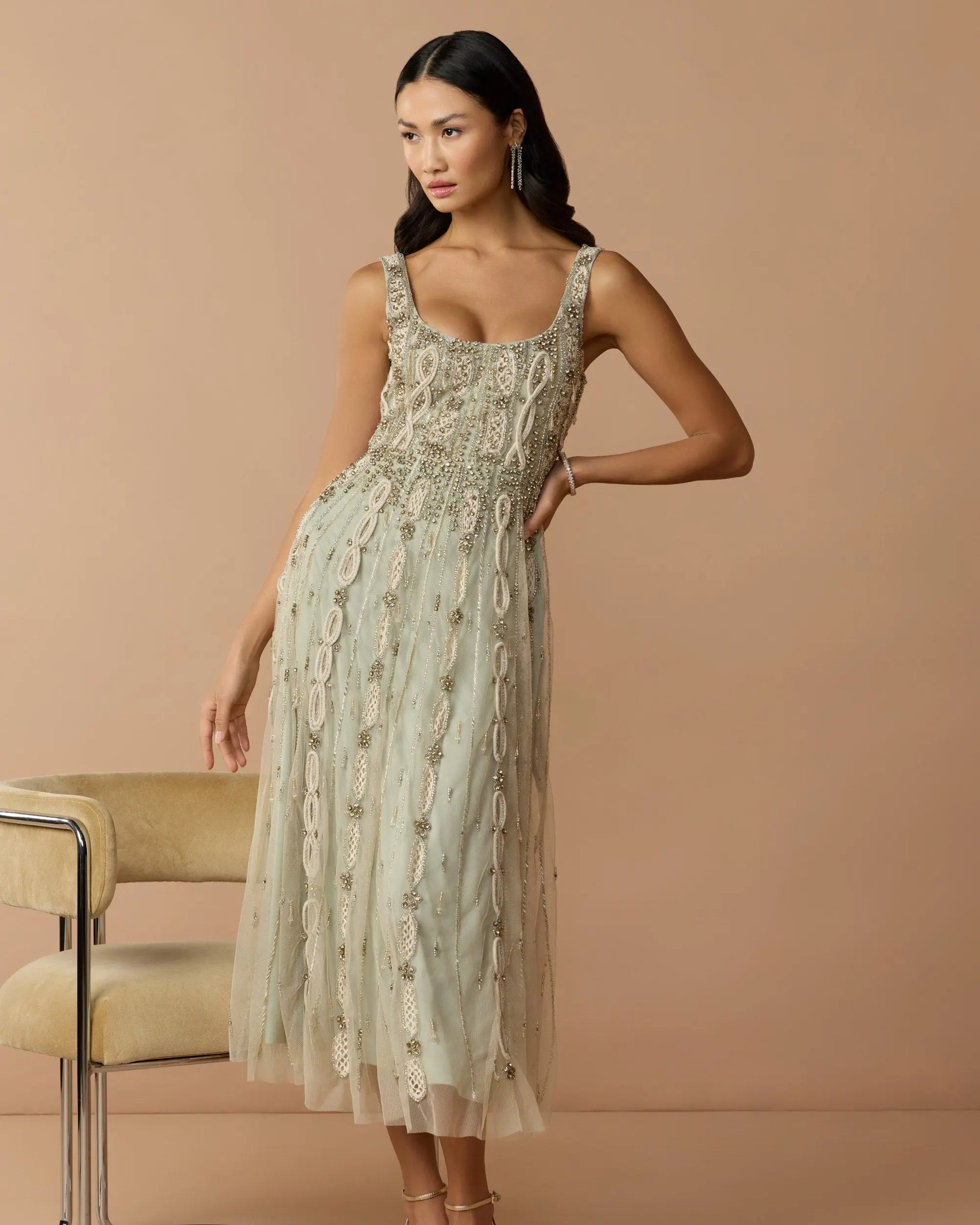 Mac Duggal Wedding Guest Green Embellished Mesh Sleeveless Scoop Neck Midi Dress Nude Sage Size US 6 Mac Duggal Wedding Guest Green Embellished Mesh Sleeveless Scoop Neck Midi Dress Nude Sage Size US 6