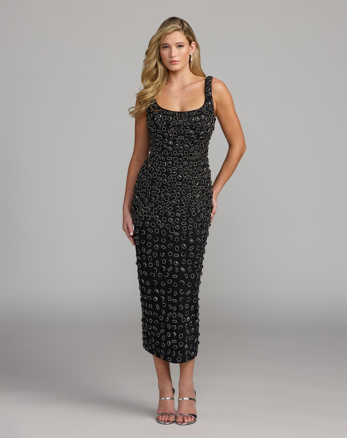 Black Scoop Neck Beaded Scuba Midi Dress - Mac Duggal