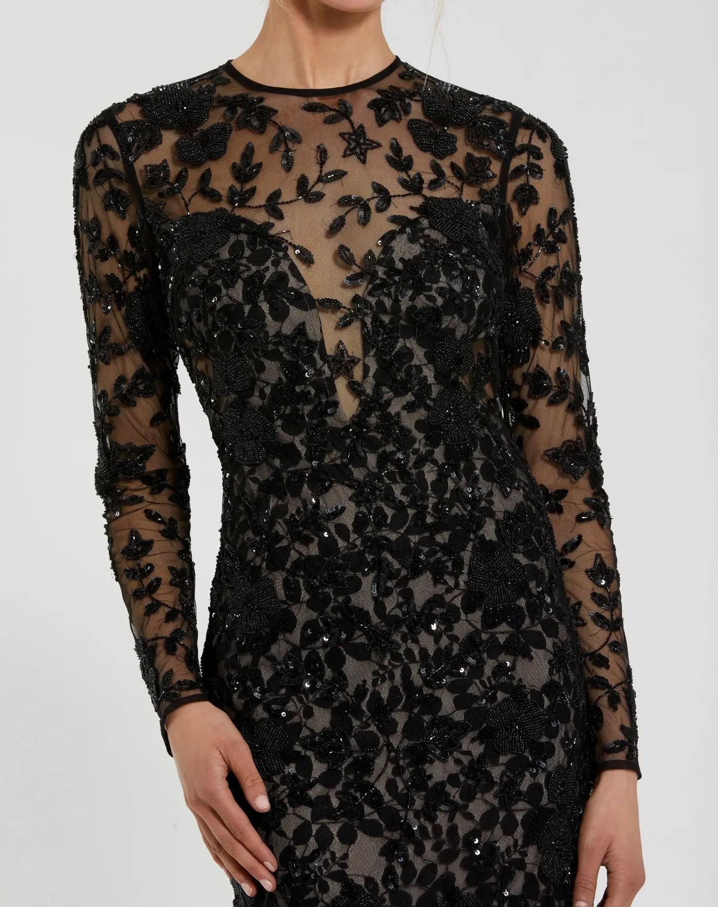 Mac Duggal - Black Long Sleeve Floral Embellished Gown - Black Nude / US 2 Mac Duggal - Black Long Sleeve Floral Embellished Gown - Black Nude / US 2