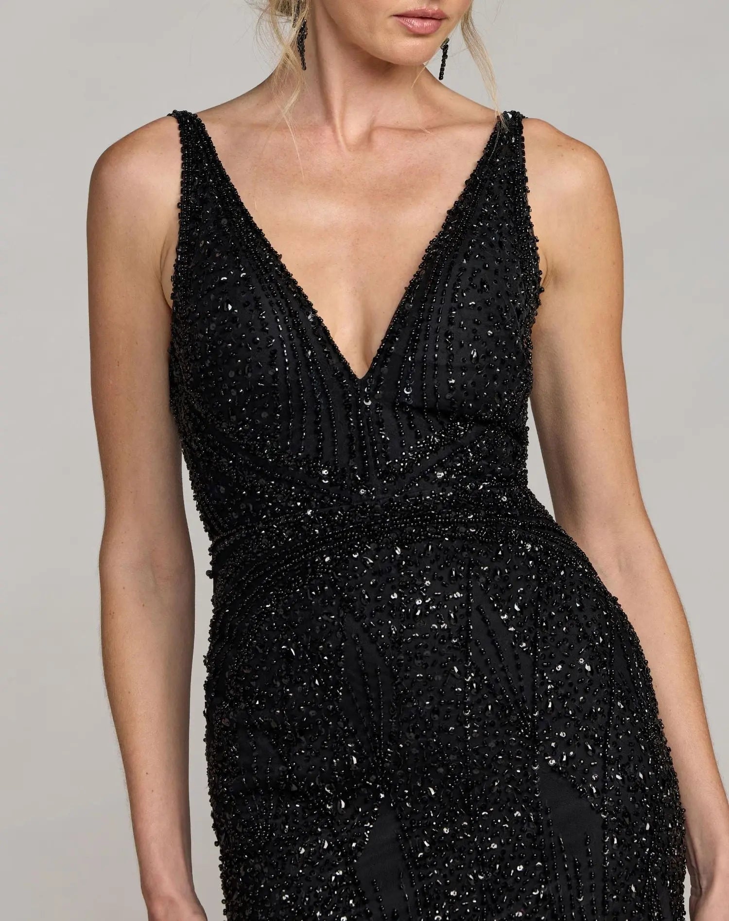 Black Embellished V-Neck Gown With Feather Hem - Mac Duggal