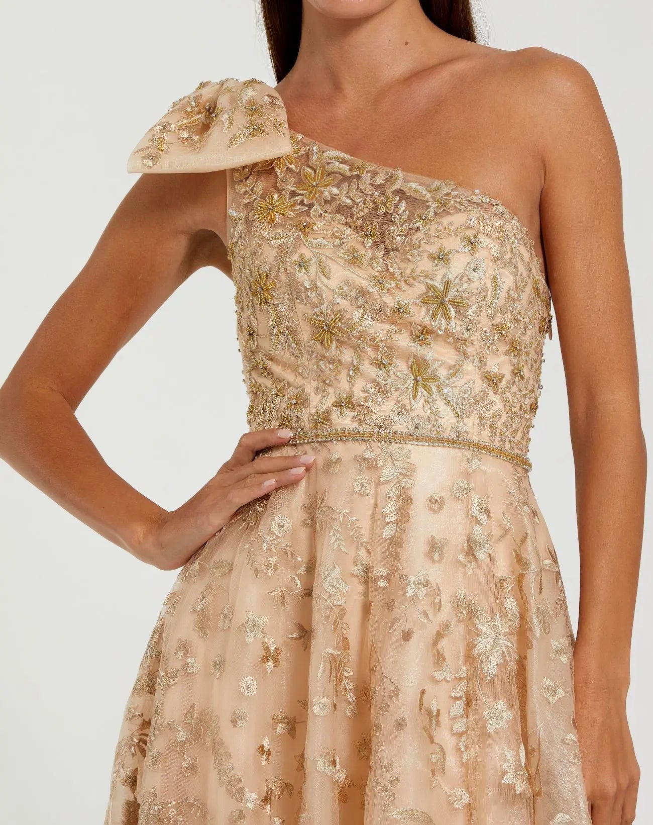 Mac Duggal - Beige Embellished Bow One Shoulder A Line Gown - US 14