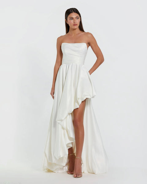 Robe Courte Évasée Noire et Blanche à Fleurs Manches Longues - BIMA Robe Courte Évasée Noire et Blanche à Fleurs Manches Longues - BIMA