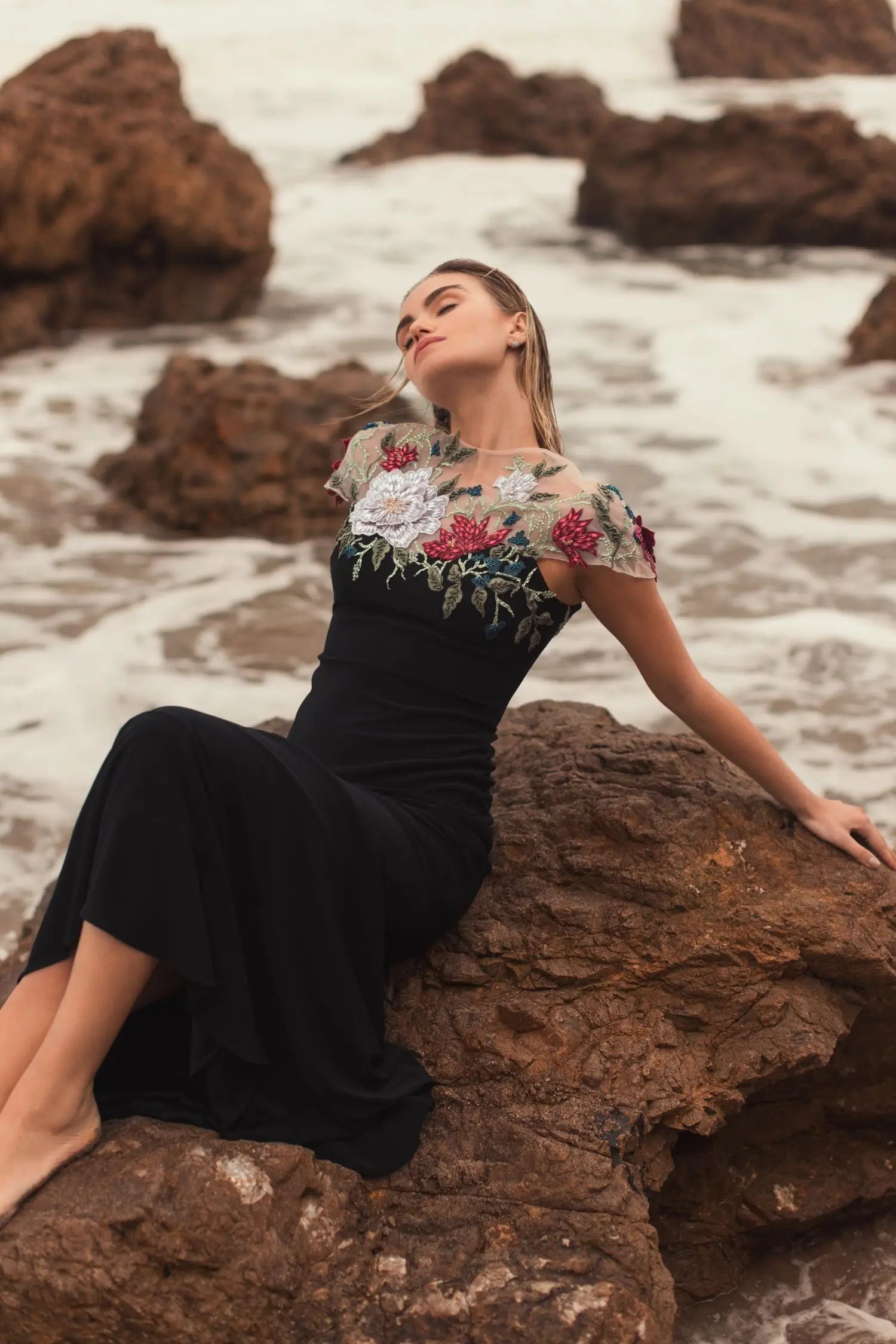 Black Floral Embellished Jersey Column Gown Black Floral Embellished Jersey Column Gown