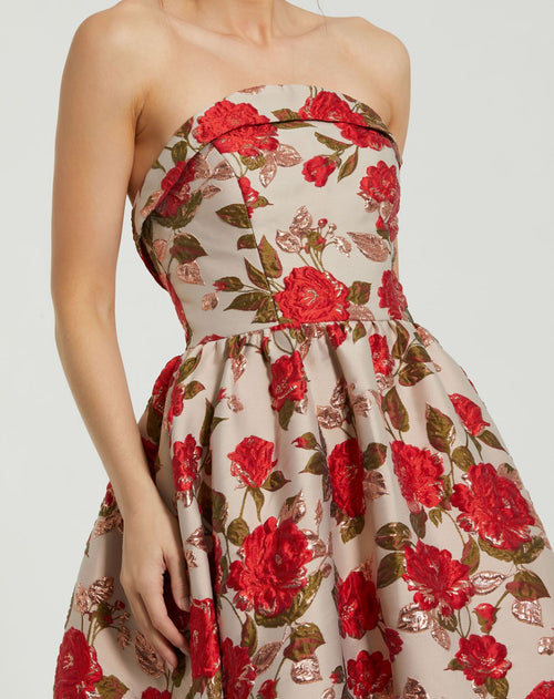 Vestido floral sem alças brocado com bainha com babados