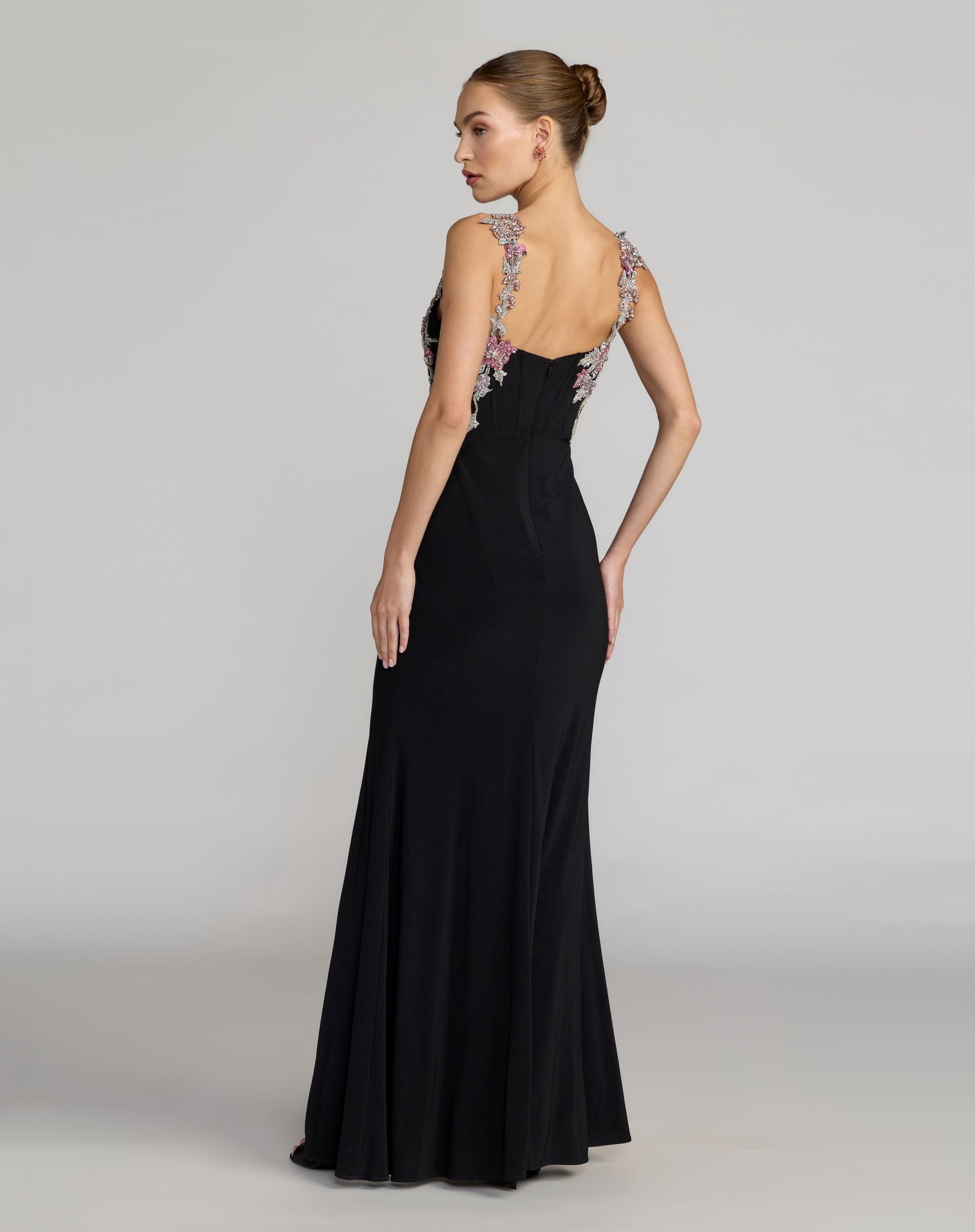 Black Sweetheart Jersey Gown With Beaded Flowers Mac Duggal