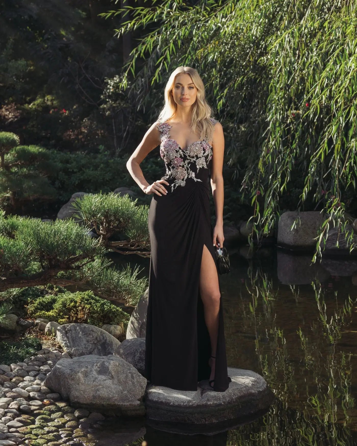 Black Sweetheart Jersey Gown With Beaded Flowers | Mac Duggal