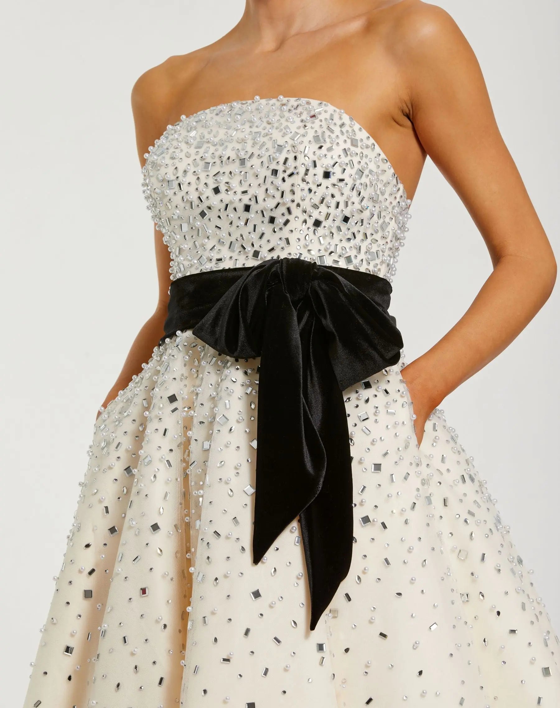 Mac Duggal - White Embellished Strapless Midi Dress with Velvet Bow - Black Cream / US 14