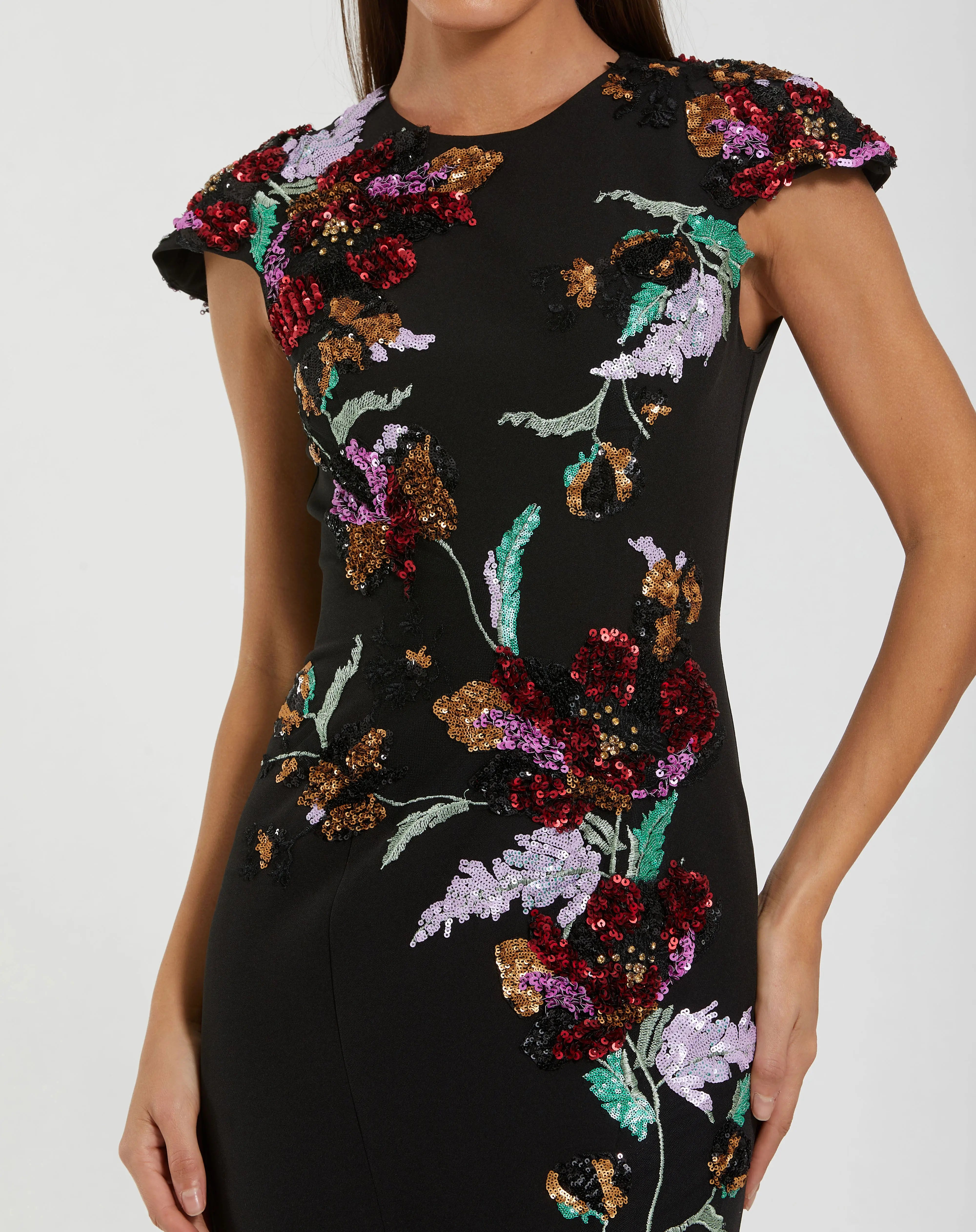 Black Floral Sequin Embellished Trumpet Gown Mac Duggal