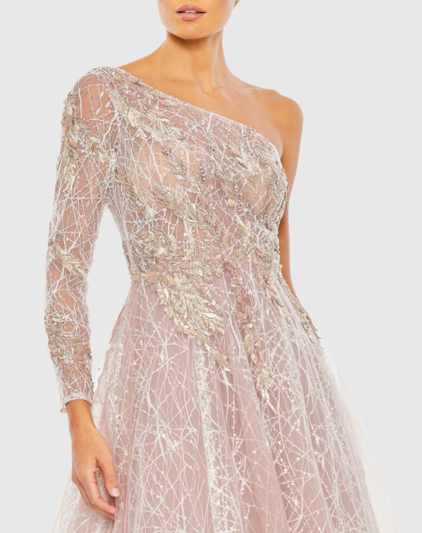 Robe de bal à corsage asymétrique brodé - VENTE FINALE