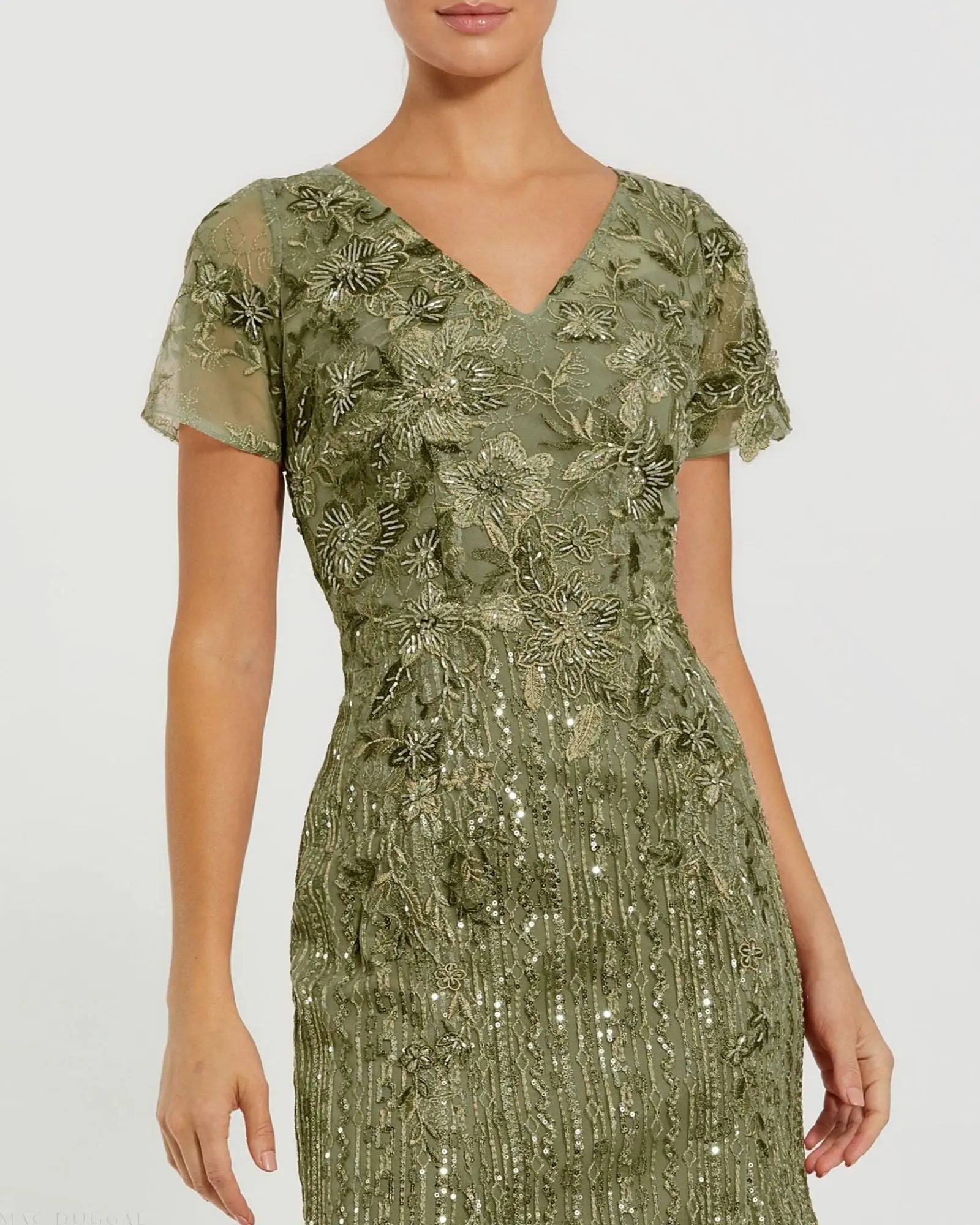 Green Embellished V Neck Cap Sleeve Trumpet Gown - Mac Duggal