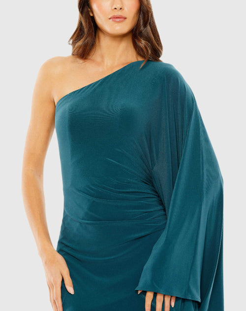 Robe en jersey asymétrique à manches cape et détails froncés