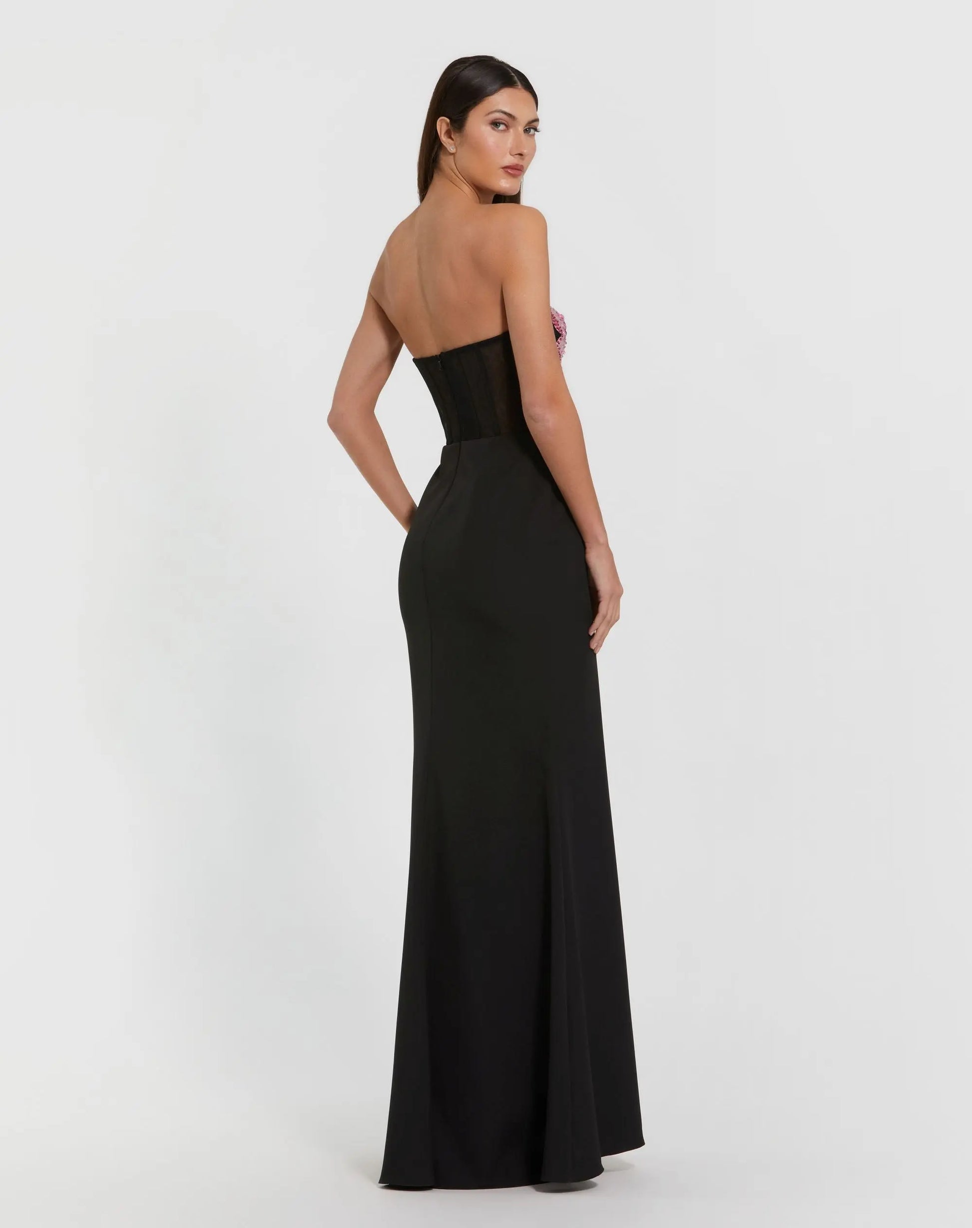 mac duggal strapless bustier spiral ruffle tulle side-slit maxi dress Black Strapless Bustier Net Gown With Spiral Ruffles