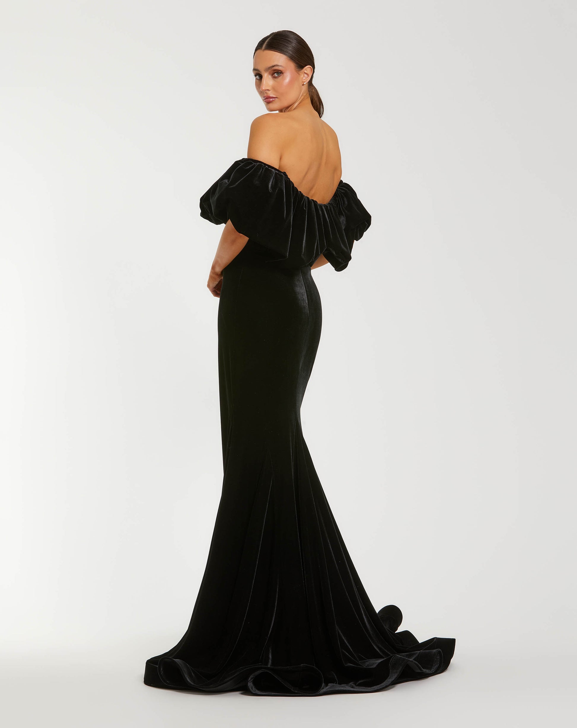 Black Off The Shoulder Velvet Bustier Mermaid Gown - Mac Duggal