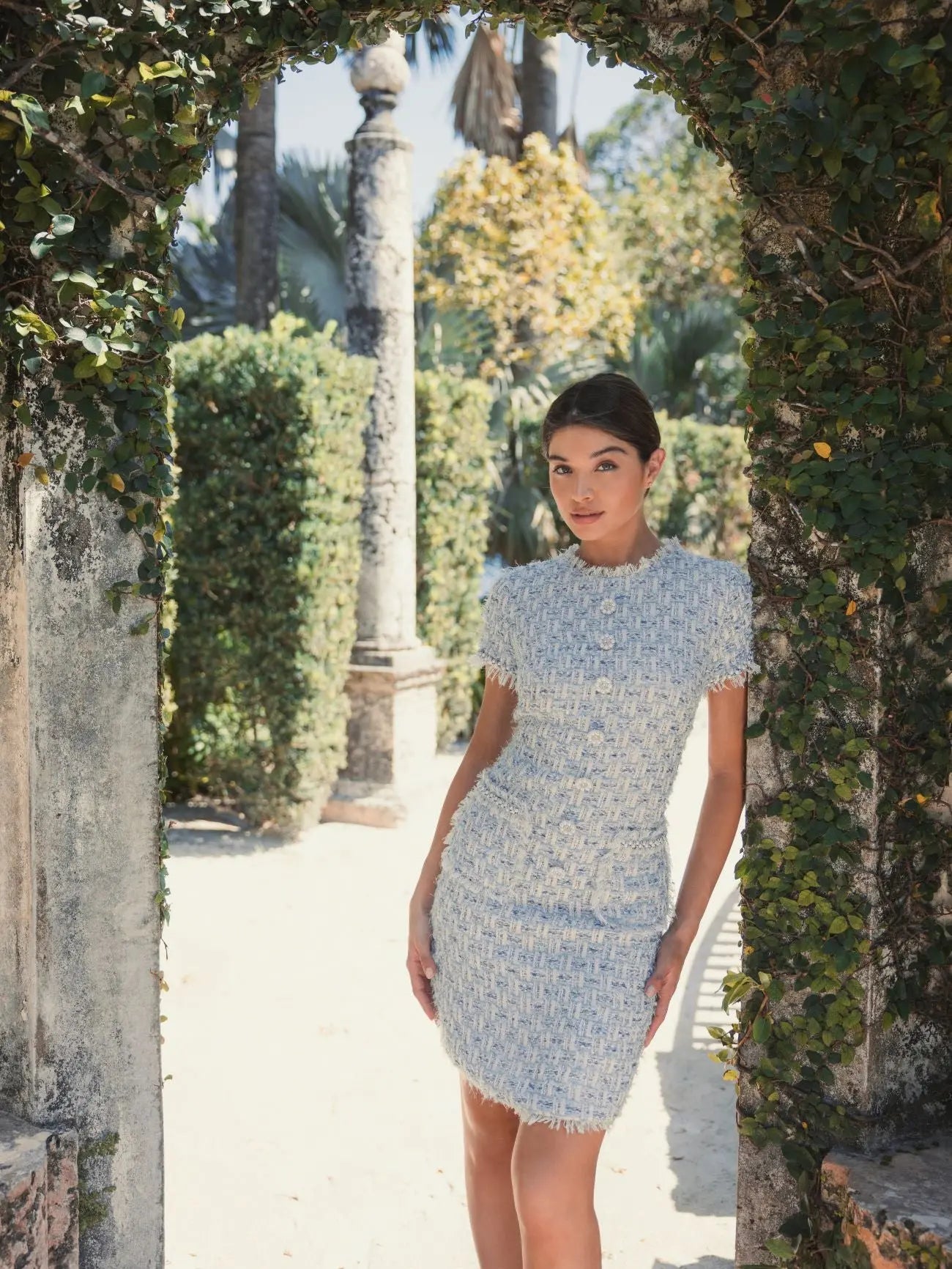 Blue Cap Sleeve Floral Button Detail Shift Dress - Mac Duggal