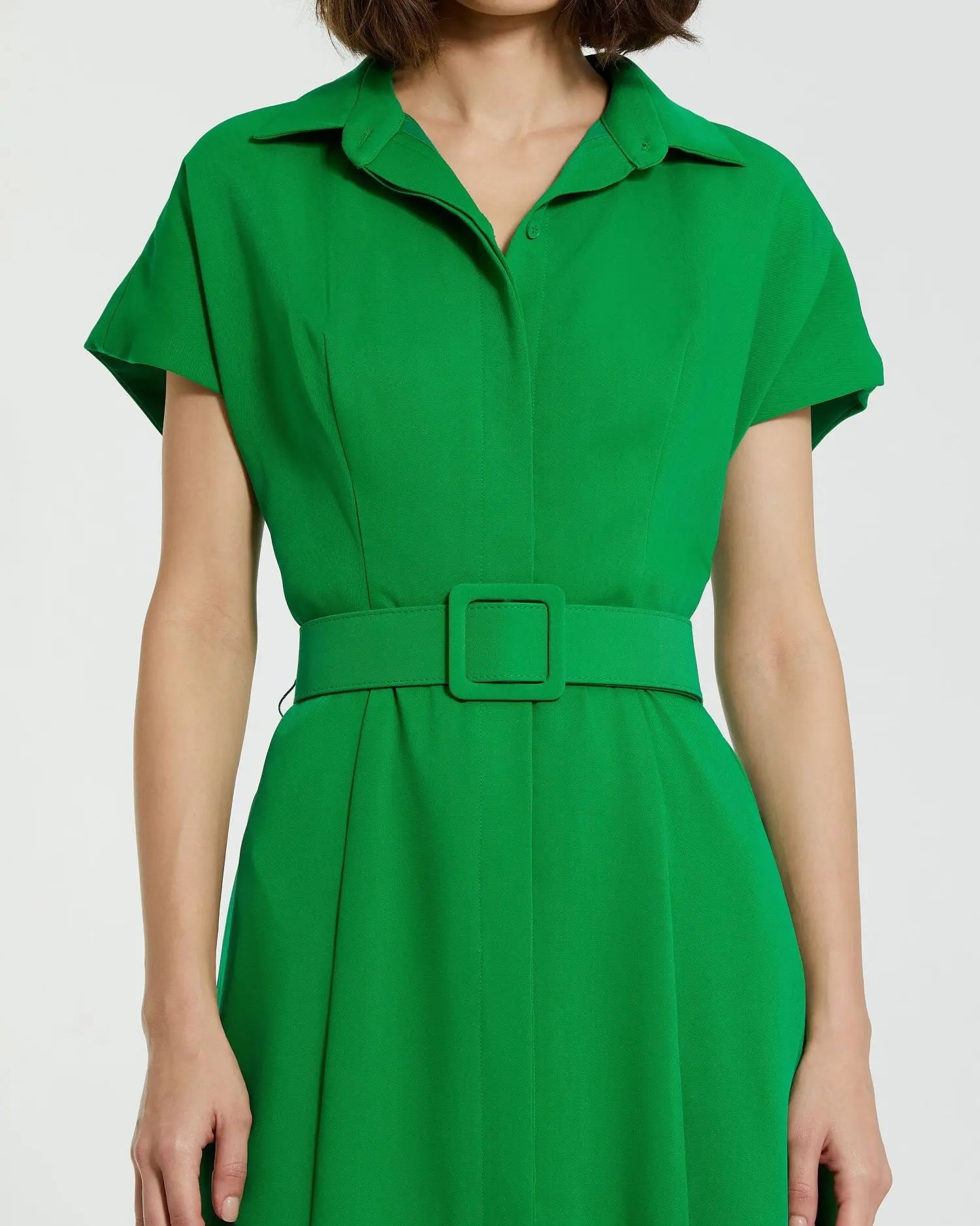 Green Crepe Collared Short Sleeve Midi Dress With Belt - Mac Duggal