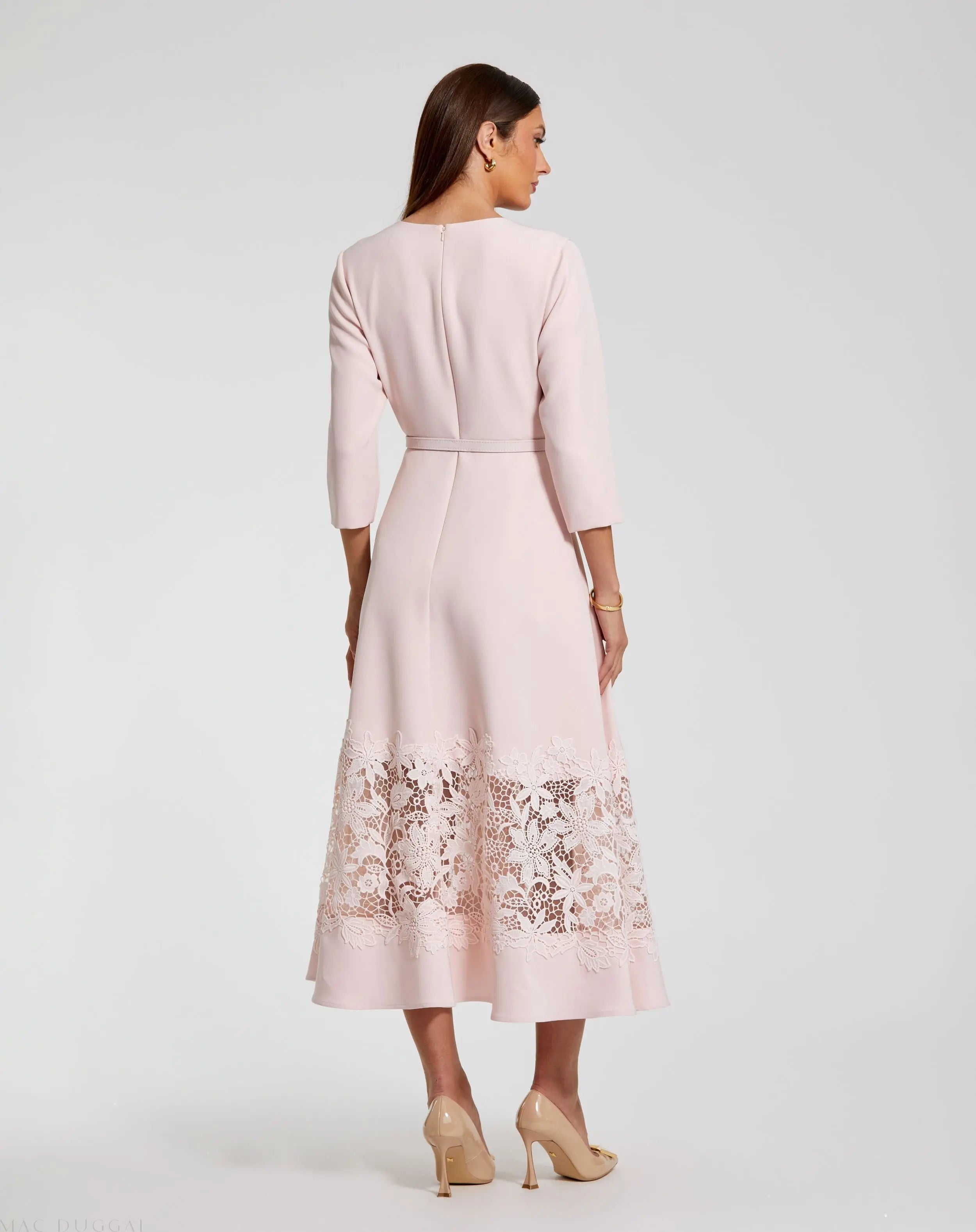 Pink Crepe Boat Neck Midi Dress With Applique Cut Out - Mac Duggal
