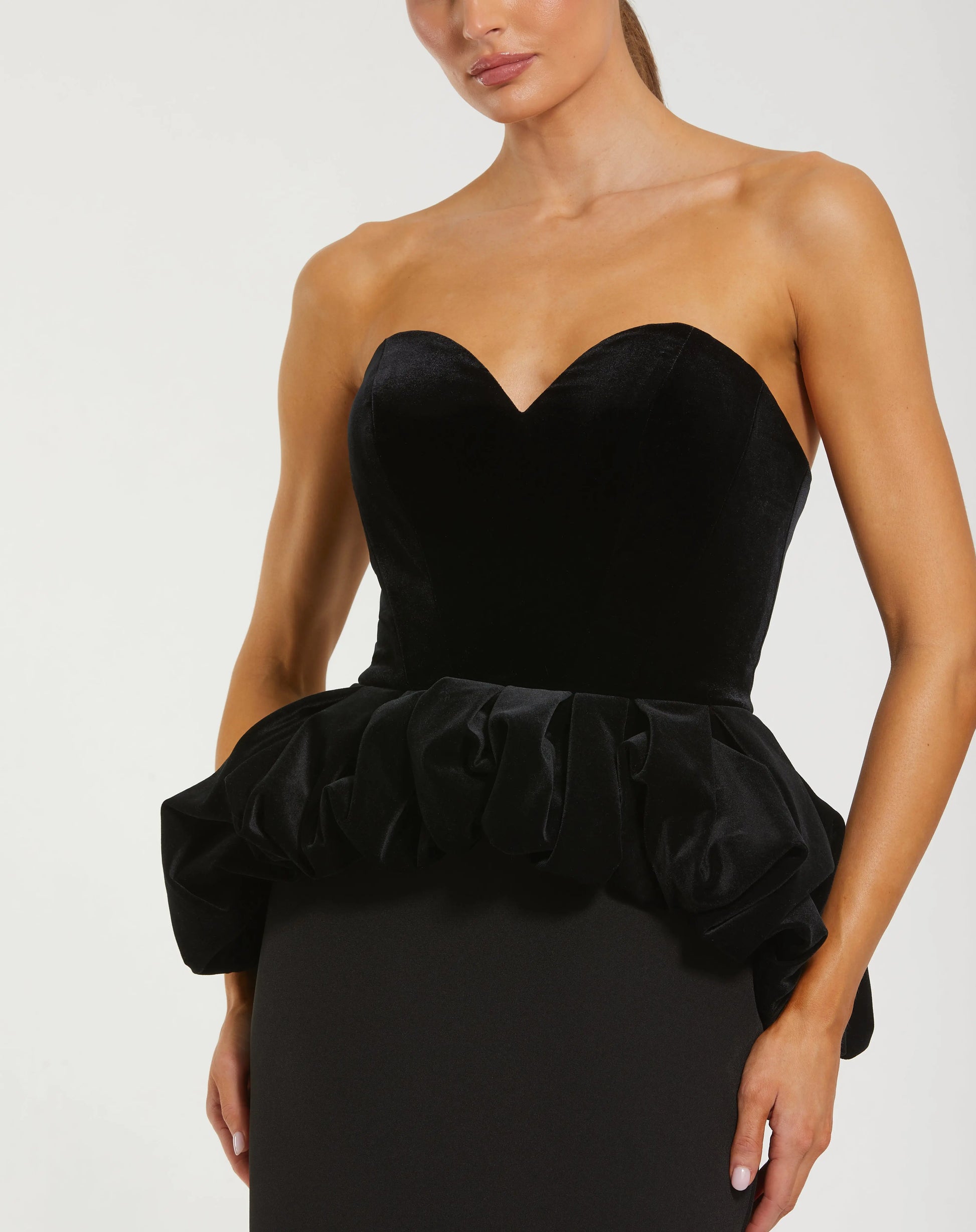 Mac Duggal Women's Strapless Velvet Peplum Top with Crepe Skirt Gown - Black - Size 12 Mac Duggal Women's Strapless Velvet Peplum Top with Crepe Skirt Gown - Black - Size 12