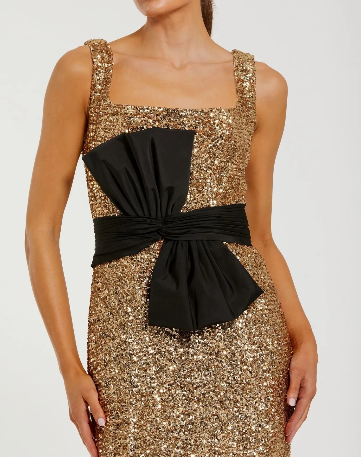 Ieena for Mac Duggal - Gold Sequin Square Neck Column Gown With Faille Bow