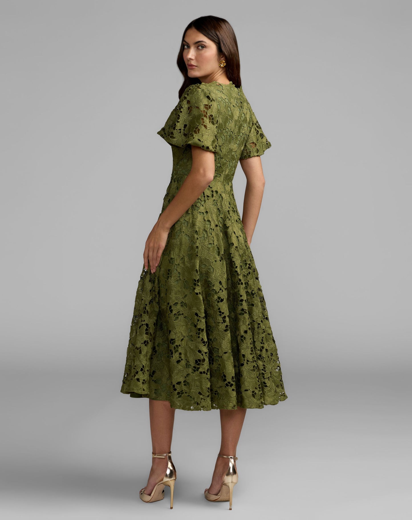 Green Floral Lace Flutter Sleeve Midi Dress - Mac Duggal