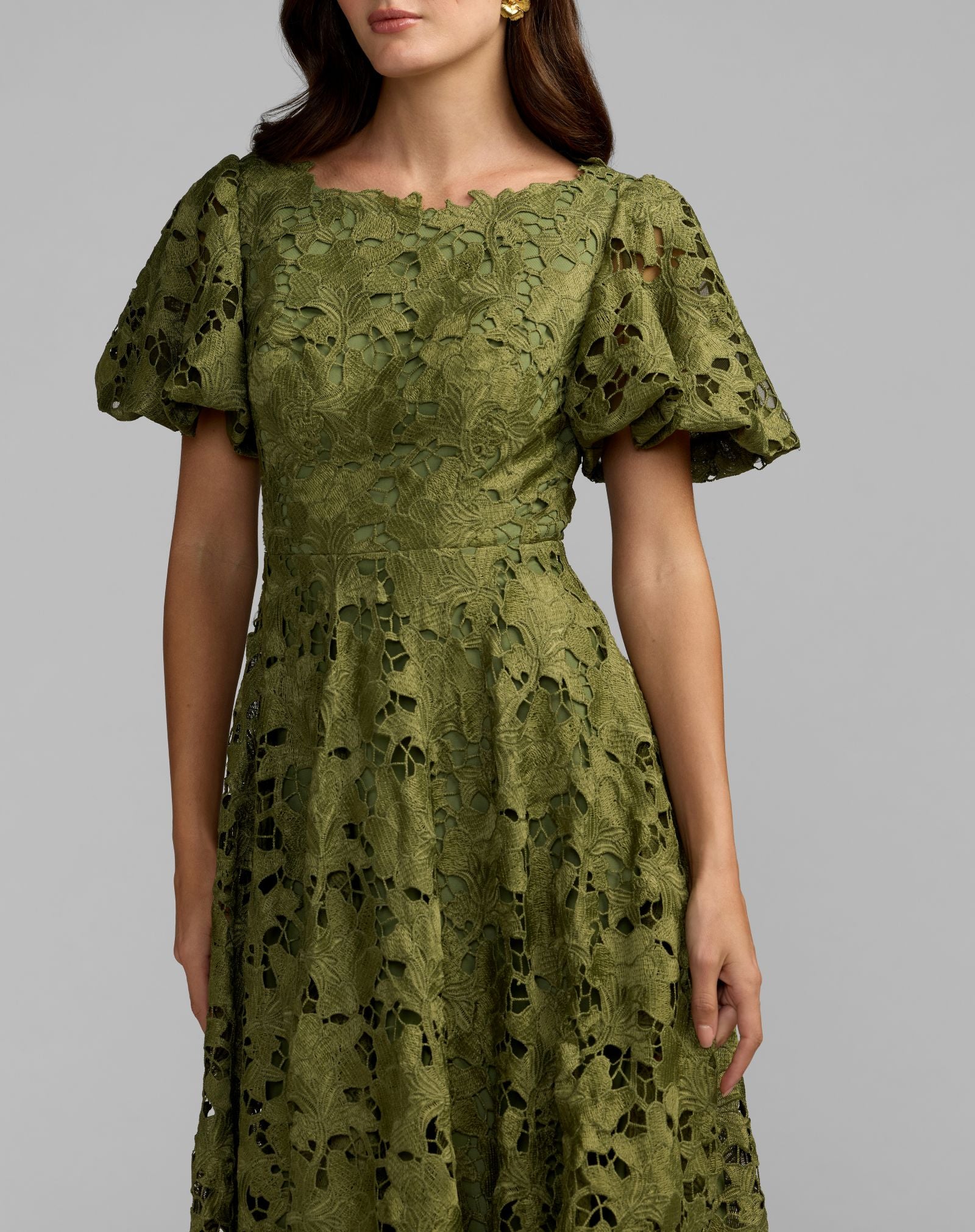 Green Floral Lace Flutter Sleeve Midi Dress - Mac Duggal
