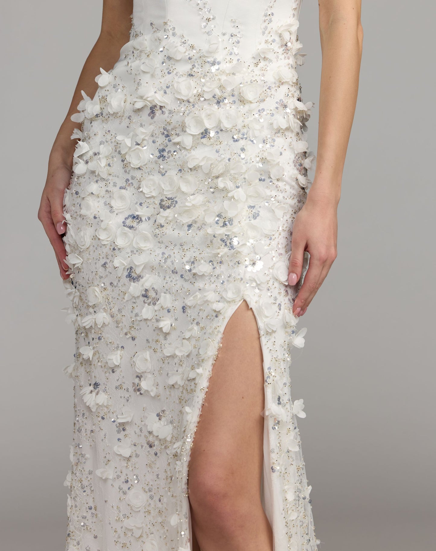 White 3D Floral Strapless Sweetheart Gown With Slit - Mac Duggal