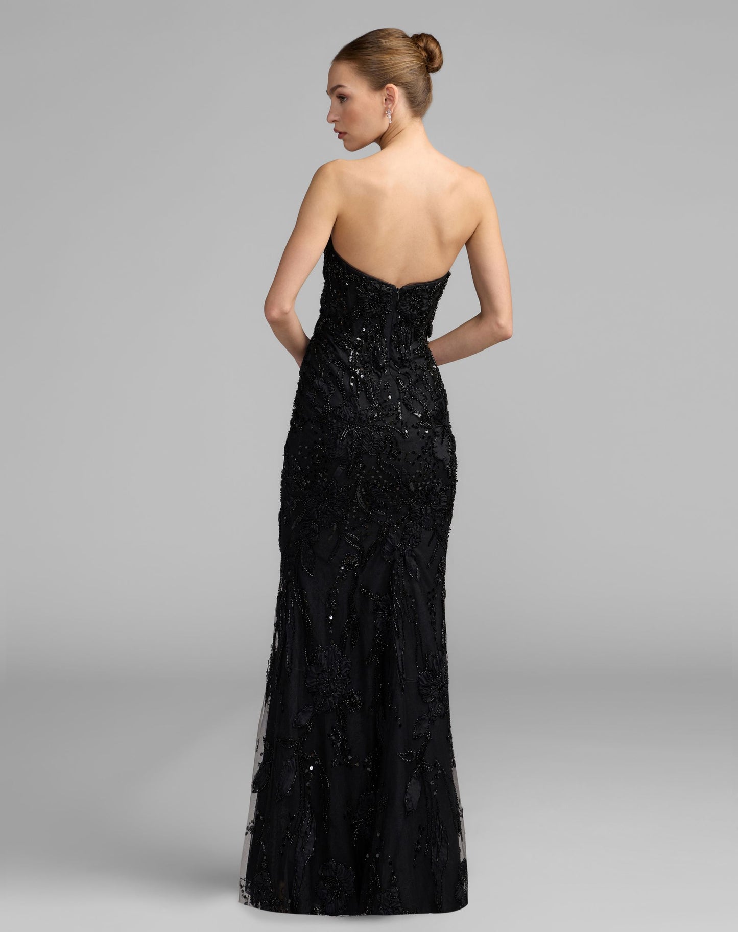 Black Embellished Lace Strapless Sweetheart Gown - Mac Duggal