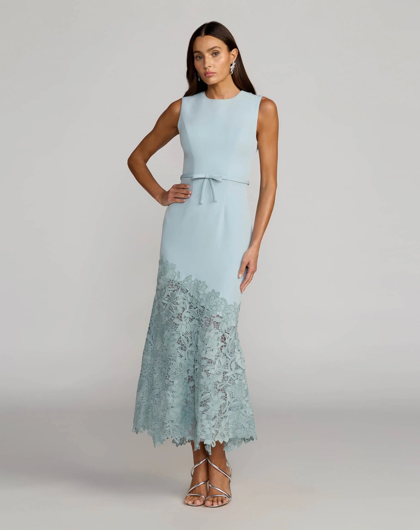 Blue Embroidered Hem Sleeveless Midi Dress with Bow