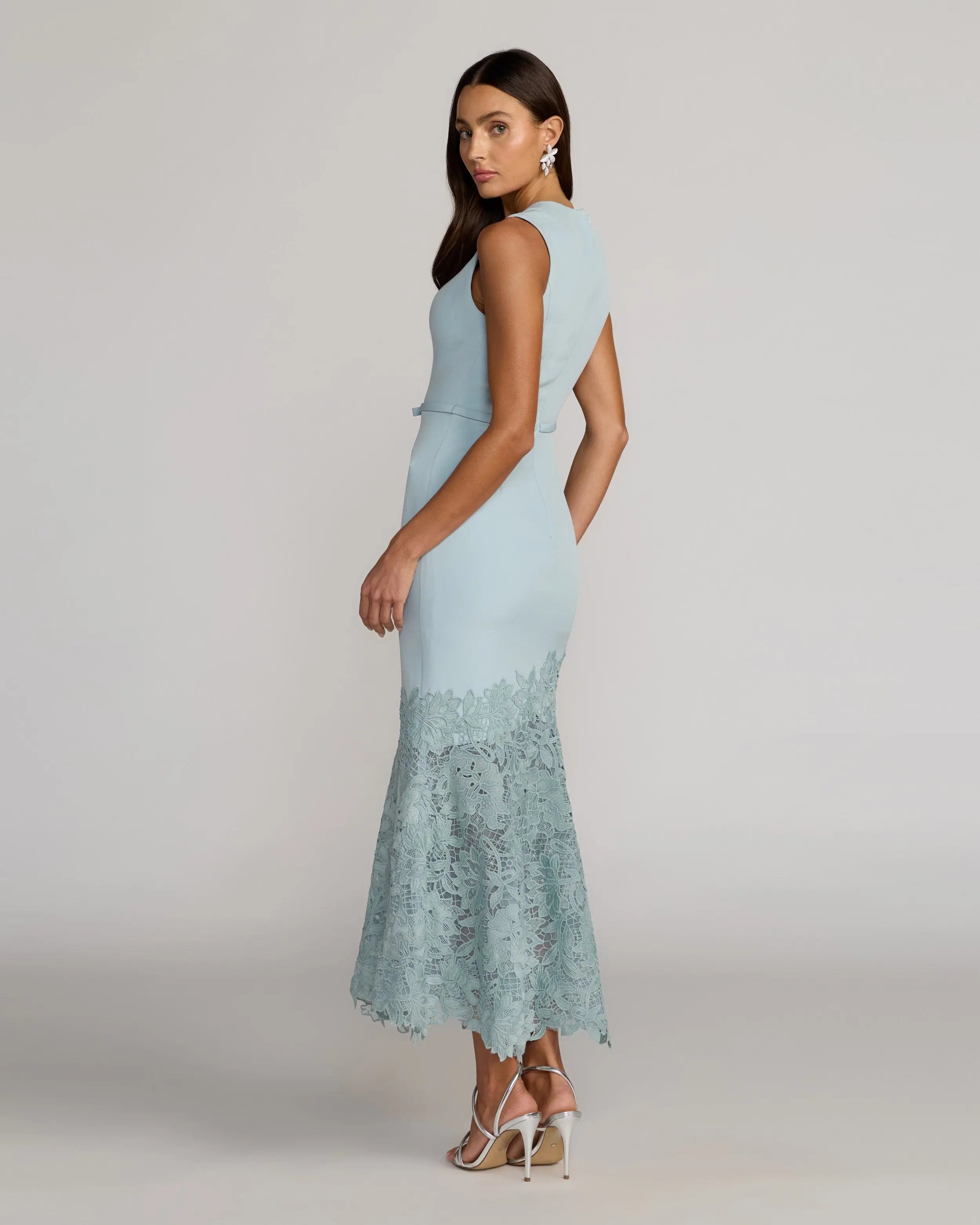 Blue Embroidered Hem Sleeveless Midi Dress with Bow ieena for Mac Duggal