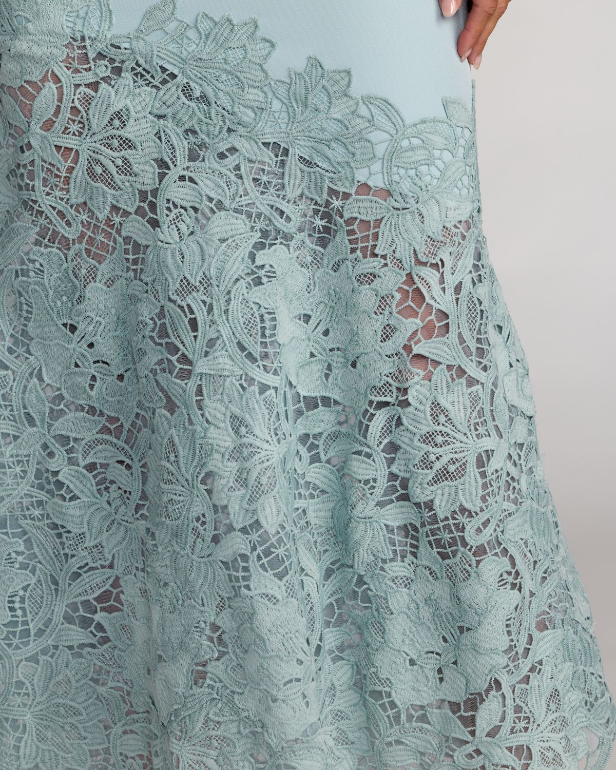 Blue Embroidered Hem Sleeveless Midi Dress with Bow ieena for Mac Duggal