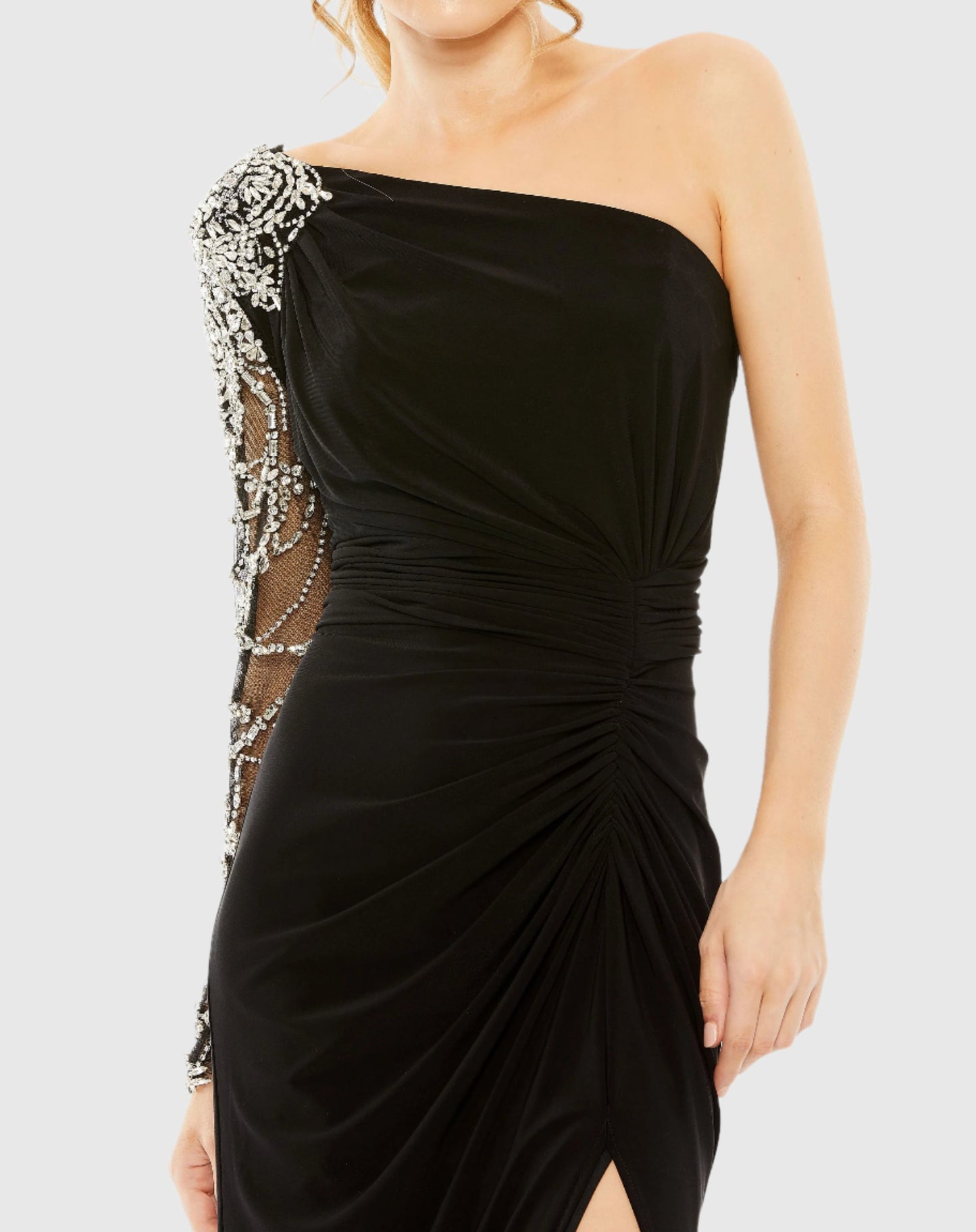 Verziertes One-Shoulder-Träger-Kleid mit langen Ärmeln