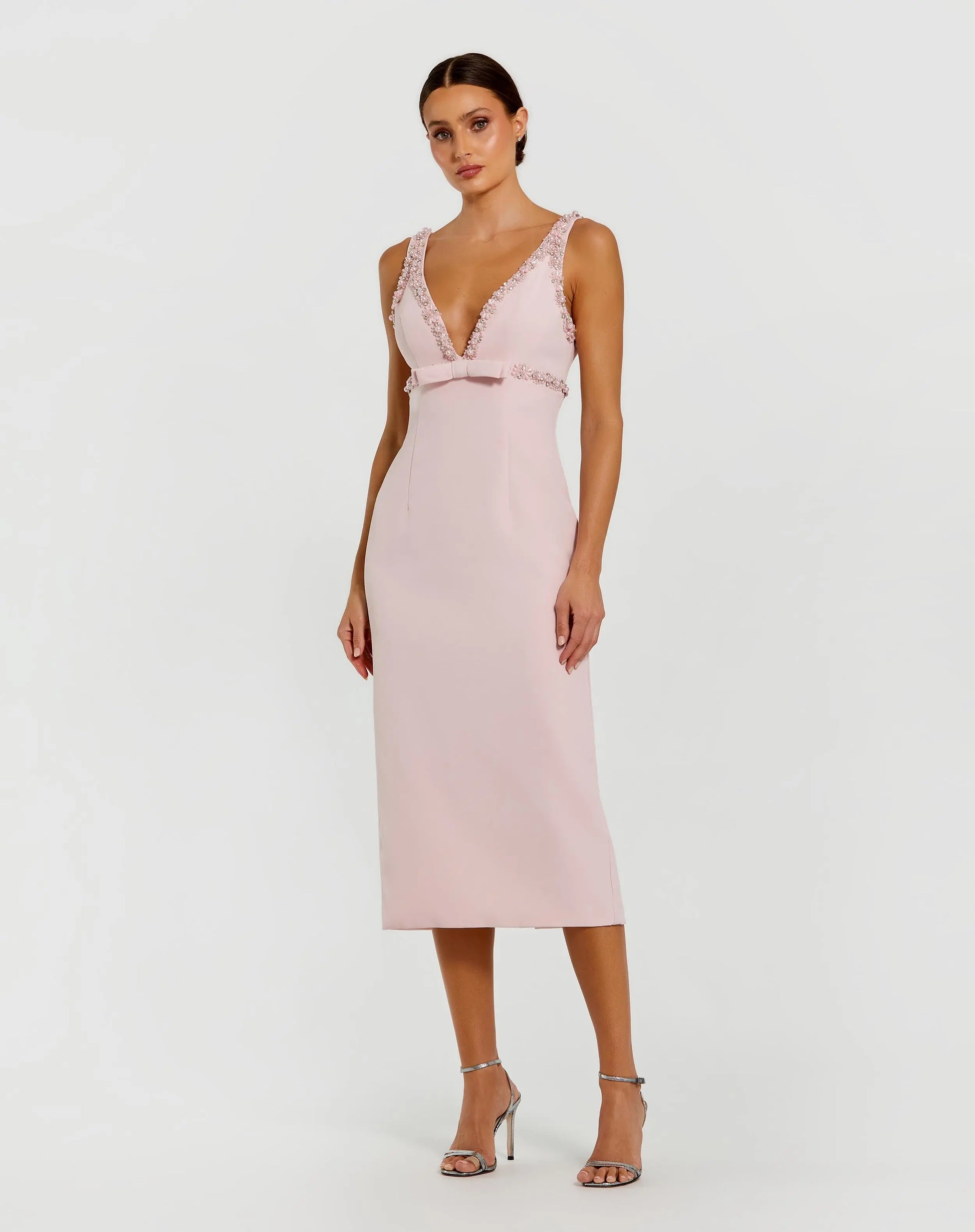 Ieena for Mac Duggal - Pink Crepe Fitted Midi Dress With Bow And Beaded Trim - US 4 Ieena for Mac Duggal - Pink Crepe Fitted Midi Dress With Bow And Beaded Trim - US 4