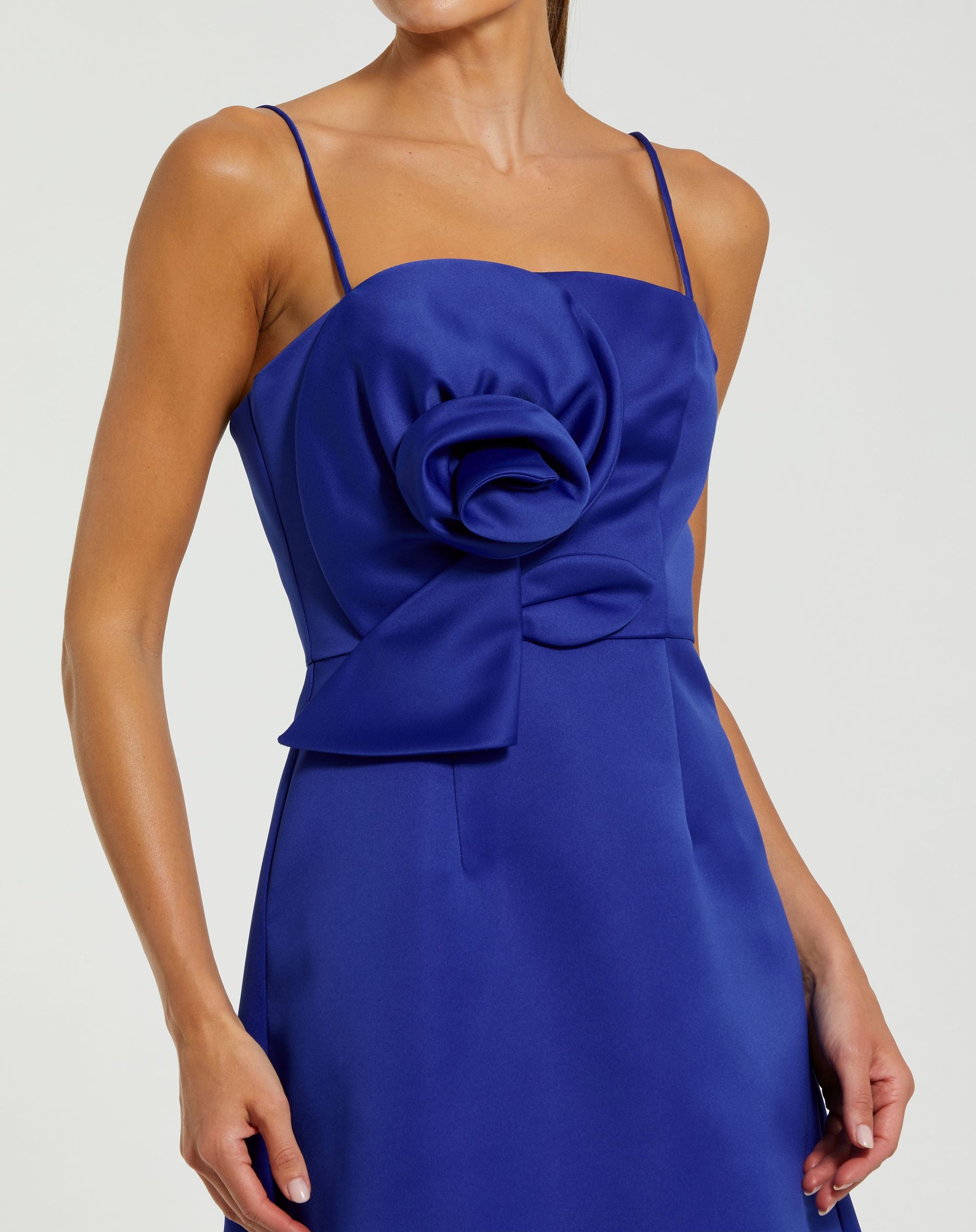 トップス pelicule satin gather mini op bule Blue Satin A-Line Mini Dress With 3D Rose Detail | Mac Duggal