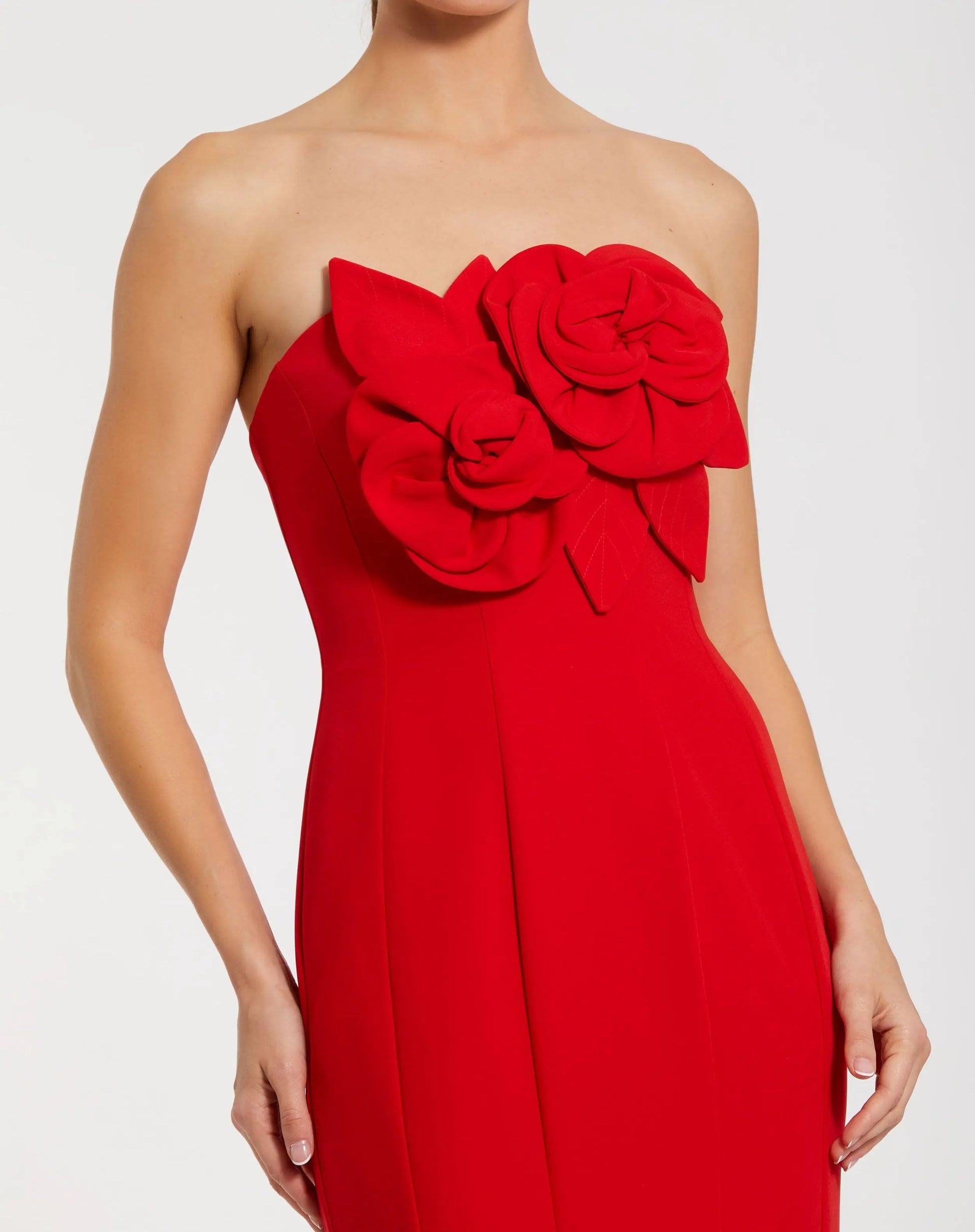 Mac Duggal Women's Crepe Strapless Mermaid with 3D Flowers Gown - Red - Size 4 Mac Duggal Women's Crepe Strapless Mermaid with 3D Flowers Gown - Red - Size 4