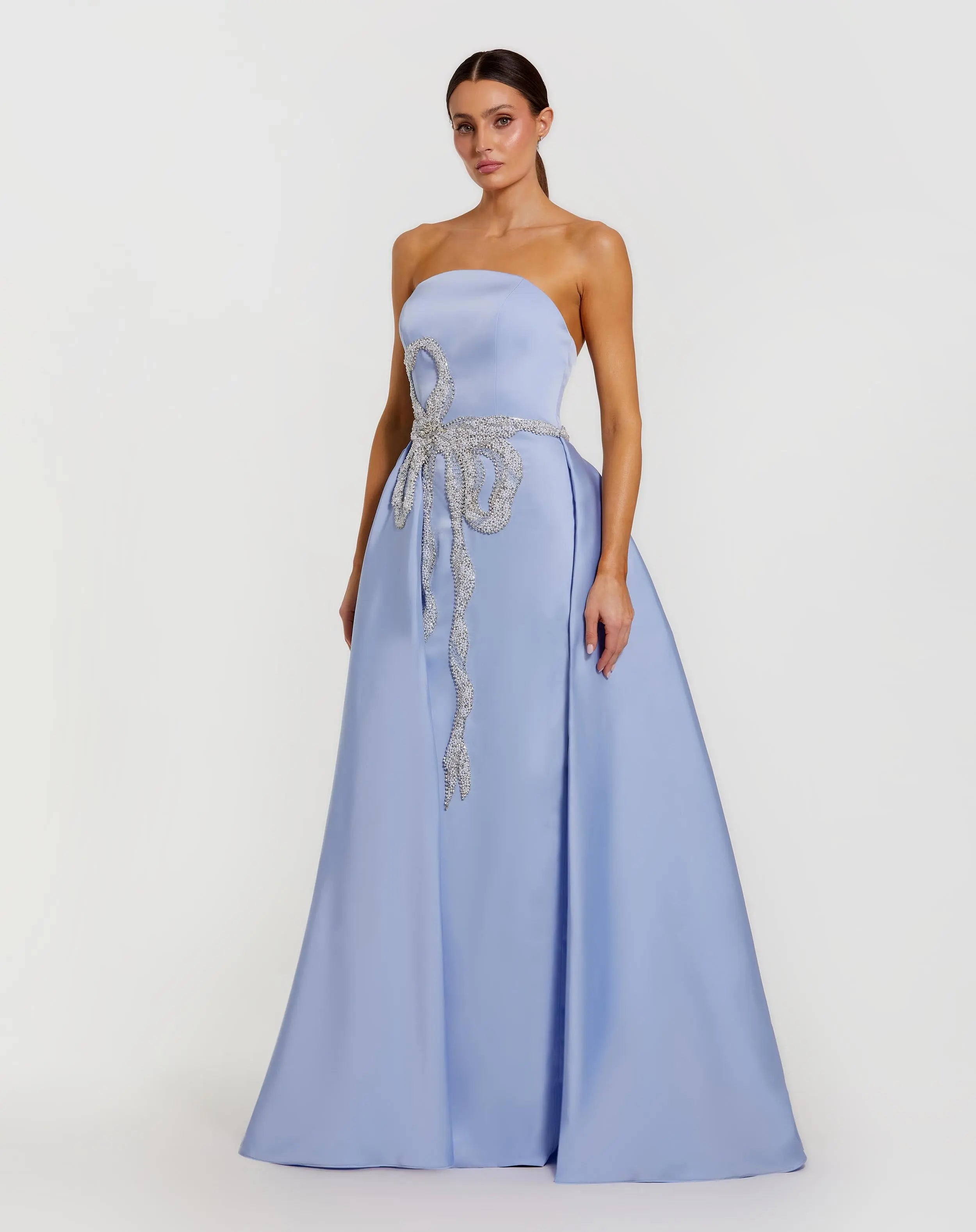 Color Of The Moment: Powder Blue | Mac Duggal Page 2 Color Of The Moment: Powder Blue | Mac Duggal Page 2