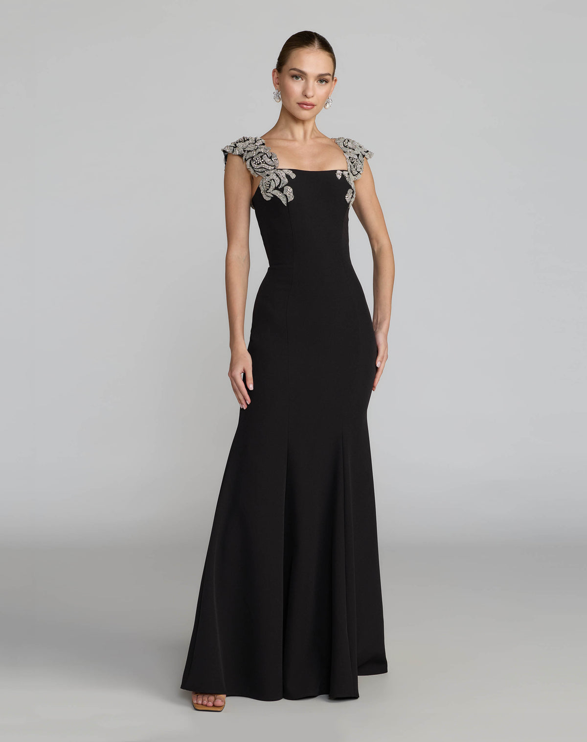 Black Beaded Floral Appliqué Mermaid Gown Mac Duggal