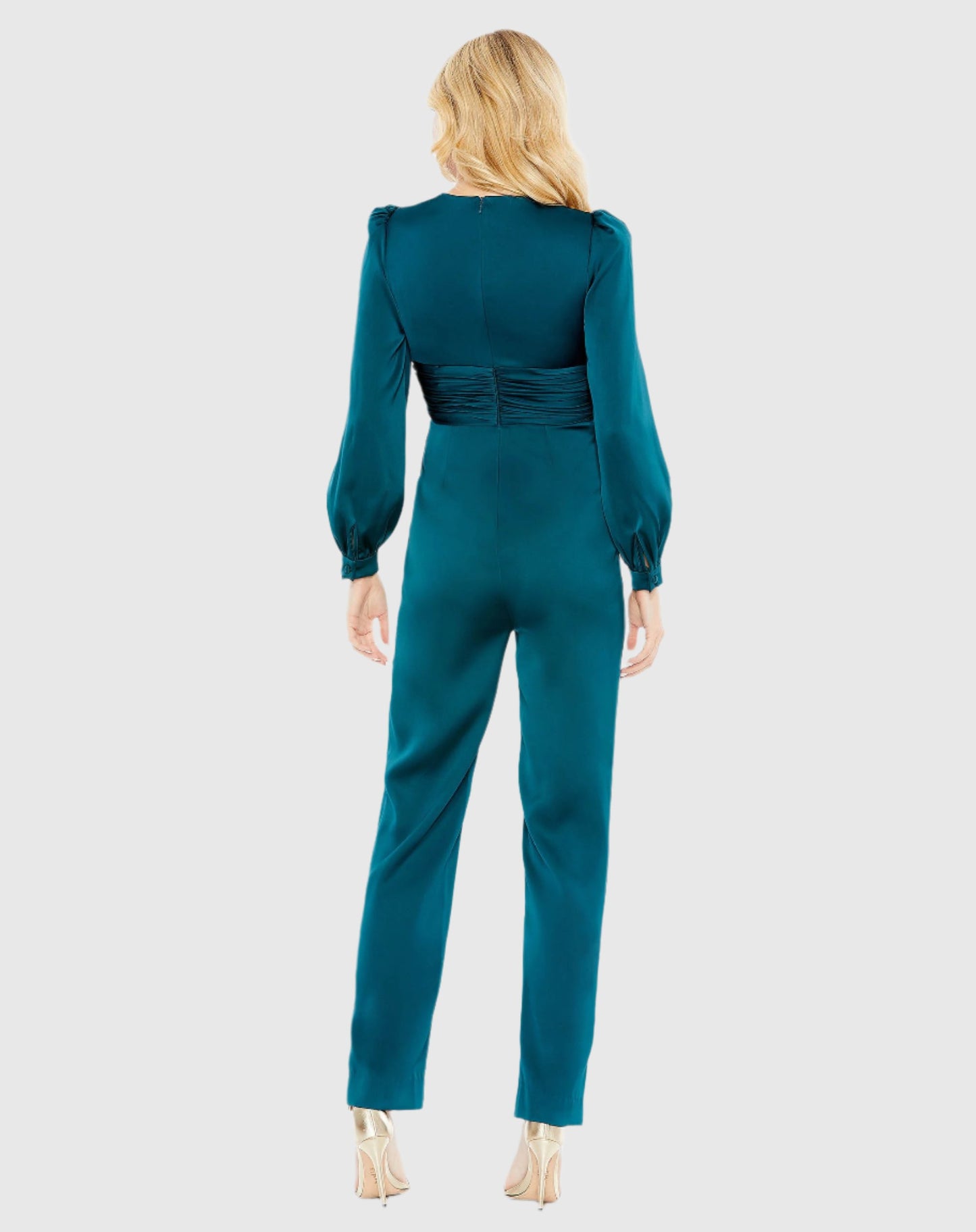 Jumpsuit mit gedrehten Puffärmeln und tiefem V-Ausschnitt vorn