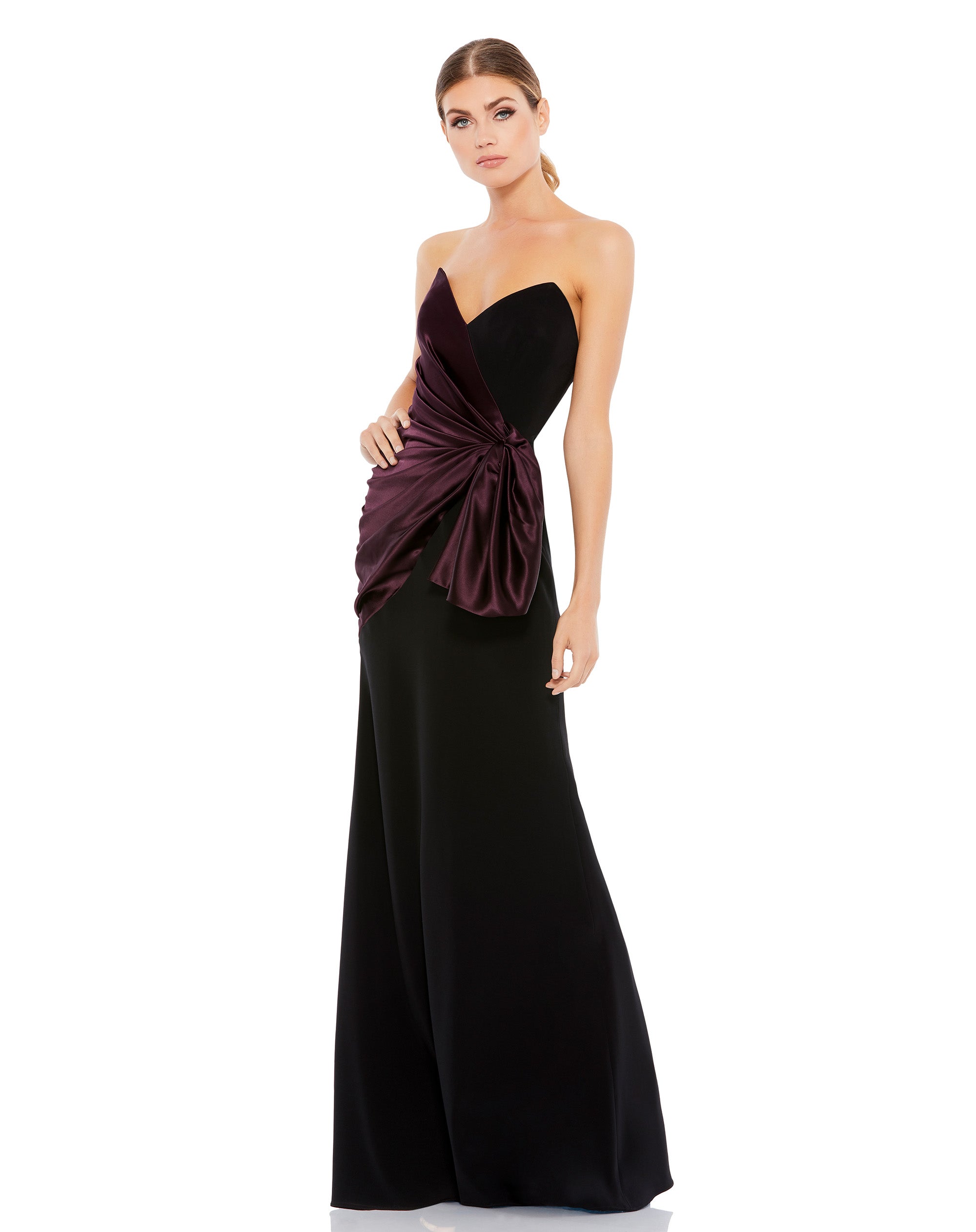 Long sweetheart neckline gown with satin bow