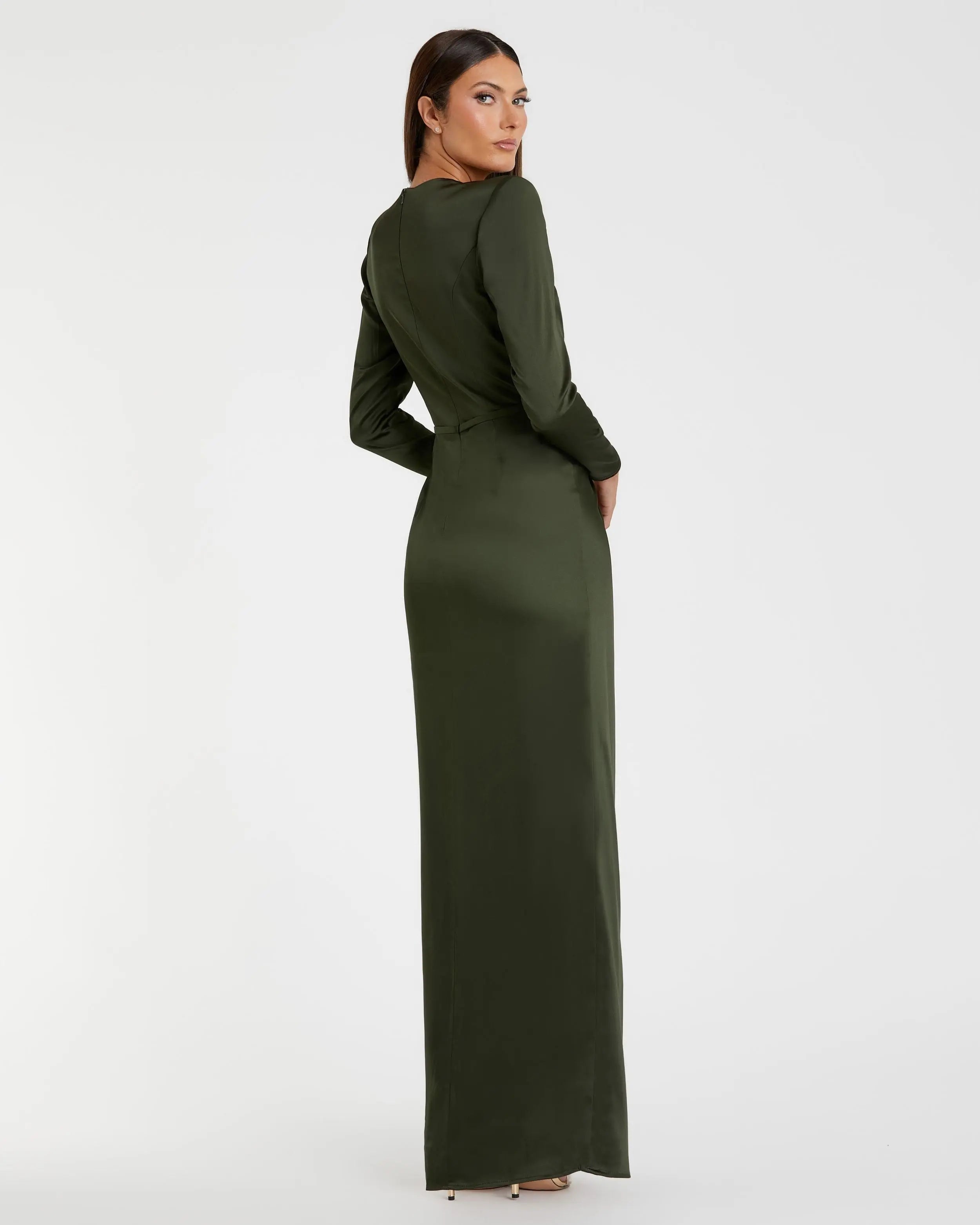 Green Long Sleeve Satin Structured Bow Draped Column Gown - Ieena for Mac Duggal