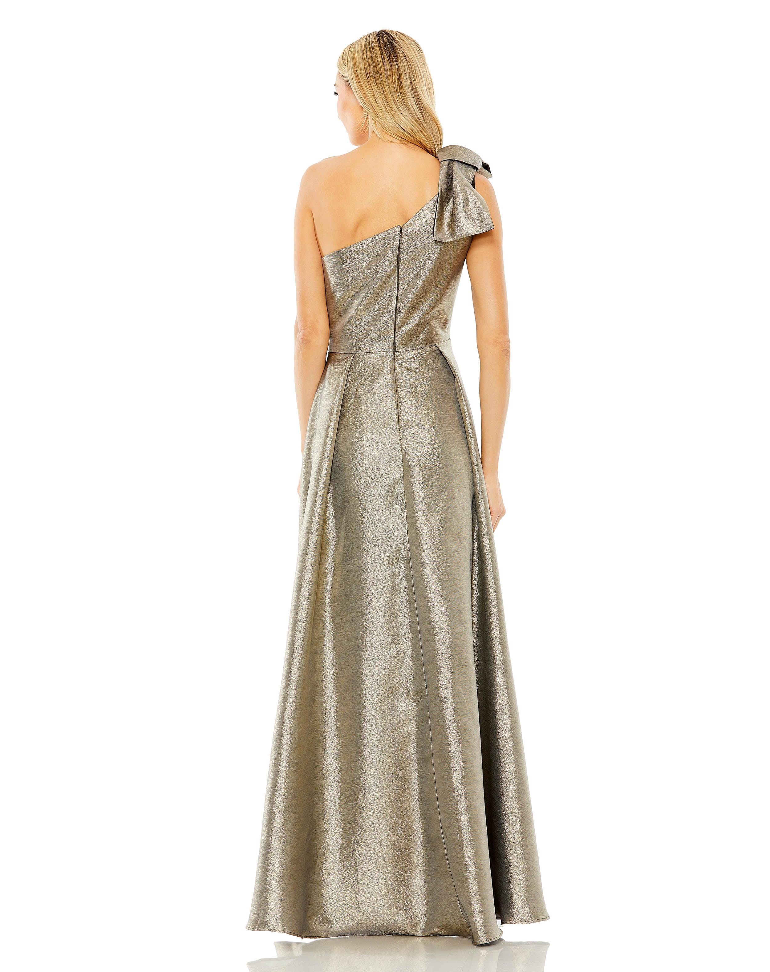 Metallic One Shoulder Bow Detailed Slit Gown | Sample | Sz. 2